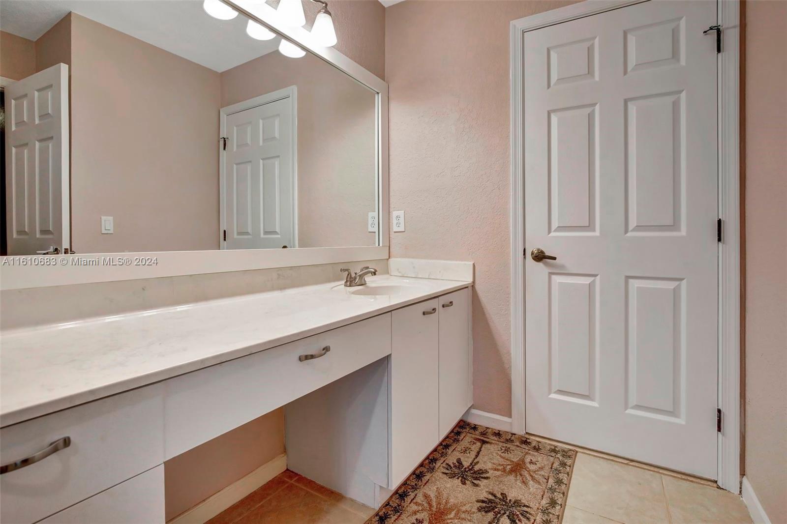 Listing Photo 34