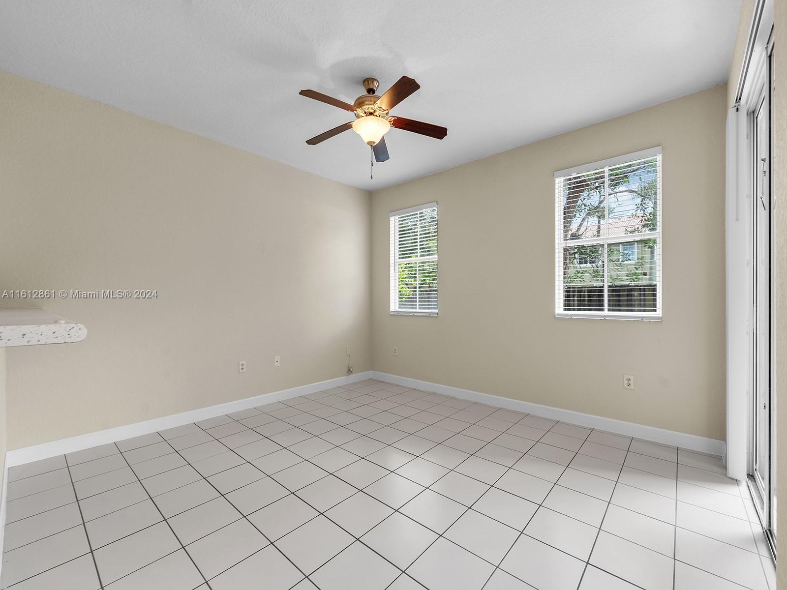 2466 SE 14th Ct, Homestead, Florida image 4