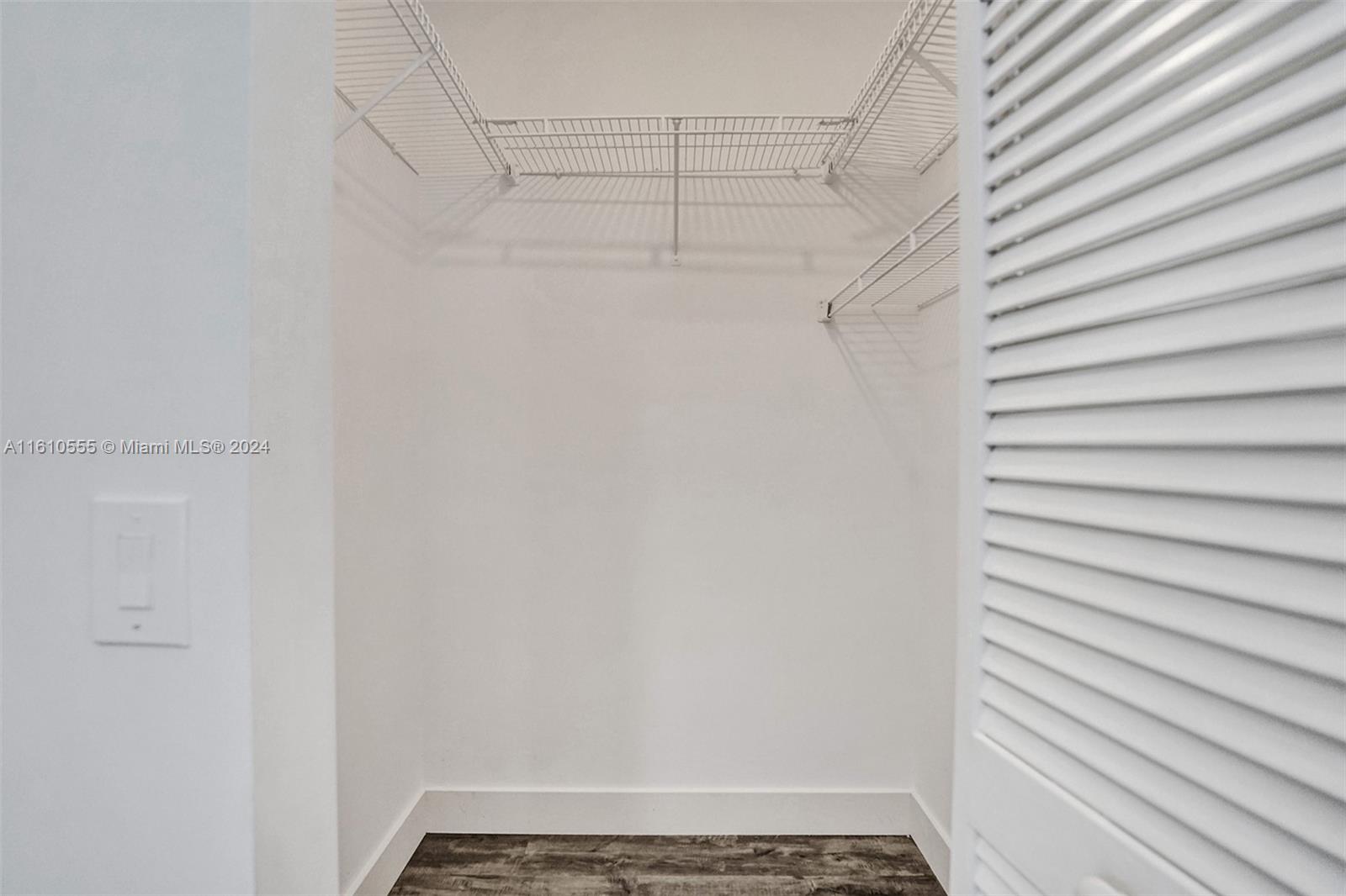 Listing Photo 43