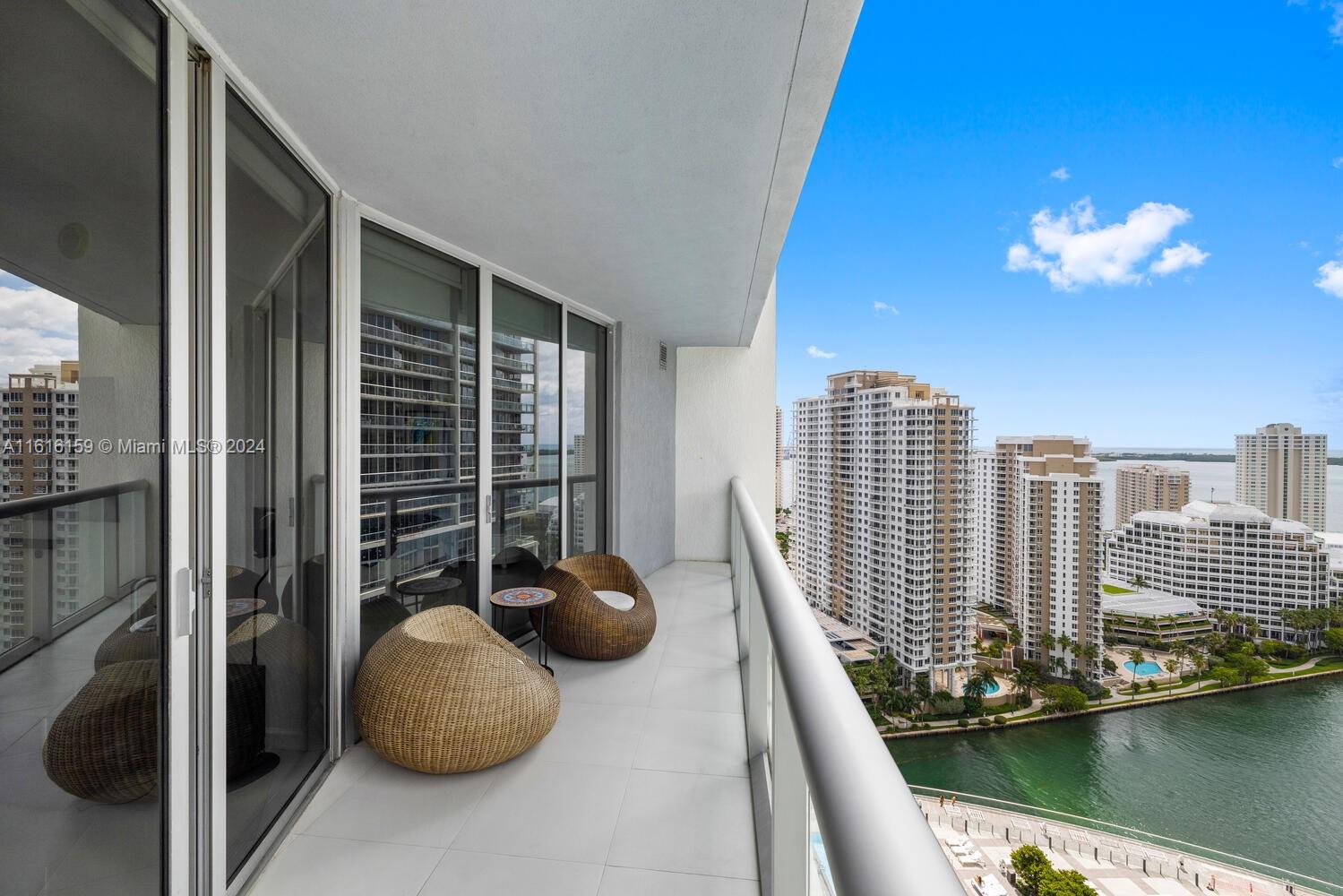 Spacious 1 BR / 1BA Unfurnished Residence @ ICON BRICKELL, Tower I. Unit features Italian kitchen cabinetry, SS appliances with water and city views. Icon Brickell offers fitness classes, water, basic cable, internet & assigned parking space included. Proof of funds/income/Job, picture ID, recent credit score and current job and home information must be attached to the offer. Vacant - Pet friendly - Vacant - Open to offers!