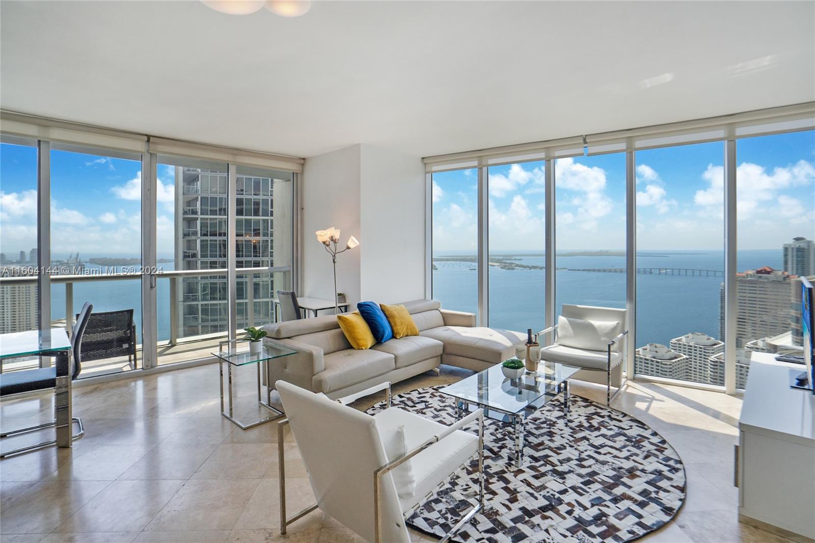 Huge, water-facing SE Corner Unit in the highly-sought after 10 Line of Icon Brickell near the very top of the building with Bay views all the way to Key Biscayne. Open Kitchen flowing into the Living Area with floor-to-ceiling windows along the entire SE corner of the unit, offering water views as far as the eye can see. Oversized corner balcony directly overlooking the rooftop pool, Biscayne Bay, and Miami River. Enjoy the flexibility of being able to rent this unit Long-Term or Short-Term, including Airbnb, as nightly rentals are permitted. Walking distance to the best shopping, dining, and nightlife in Brickell, including the new Sexy Fish and Brickell City Center right across the street. Multiple restaurants on-site, including Cipriani. 15 min to beach and airport.