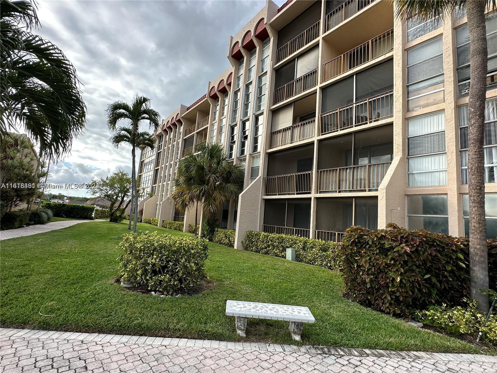 2001 Atlantic Shores Blvd #404, Hallandale Beach, Florida image 1