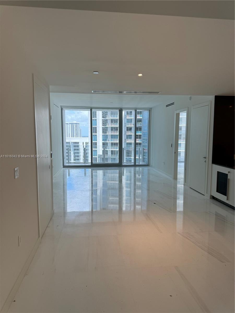 300 Biscayne Blvd Way #2909, Miami, Florida image 15