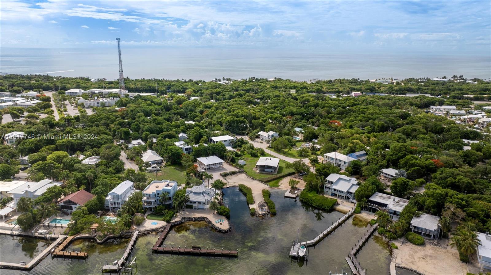 Residential, Plantation Key, Florida image 34