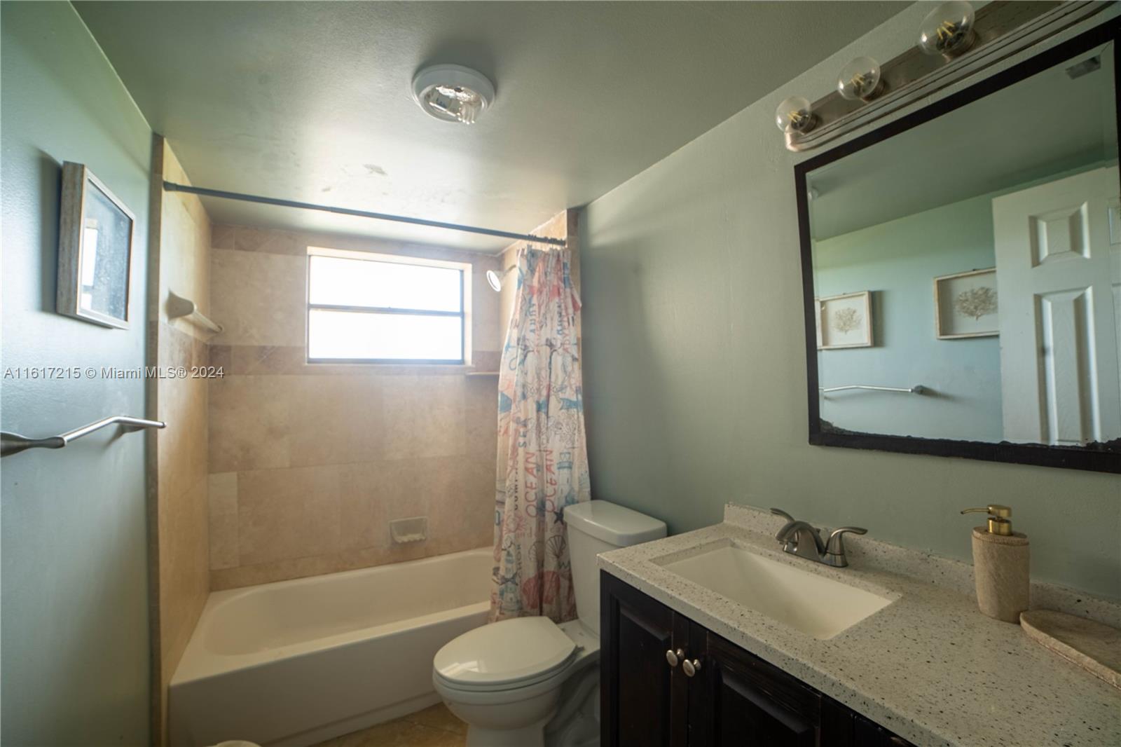 8040 Hampton Blvd #305, North Lauderdale, Florida image 24