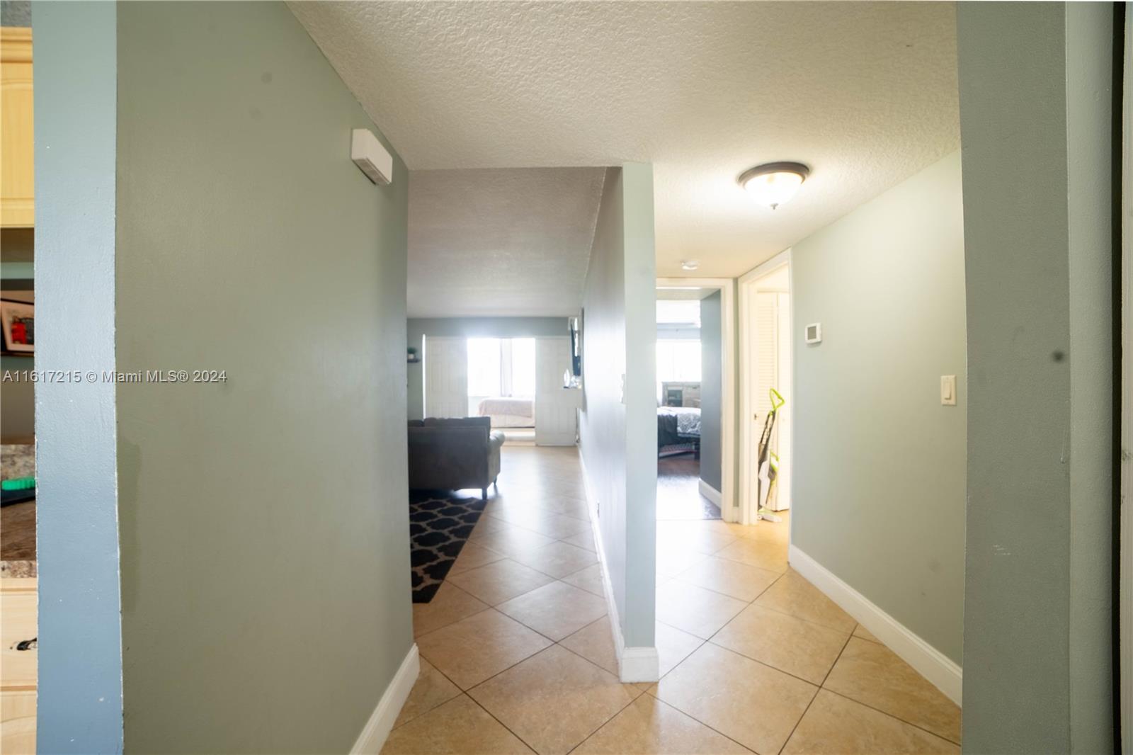 8040 Hampton Blvd #305, North Lauderdale, Florida image 6