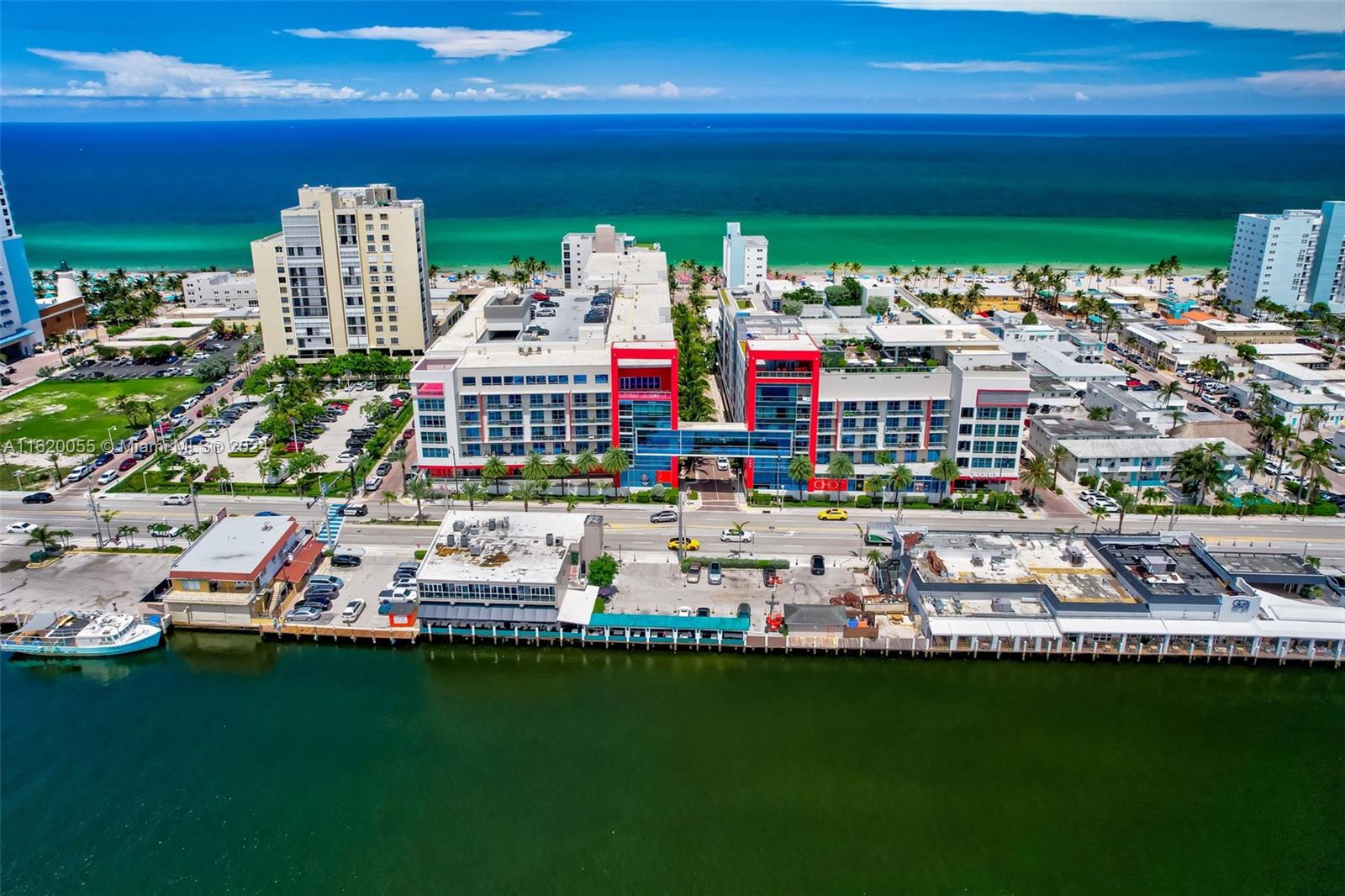 Apartamento en Venta en Hollywood, FL