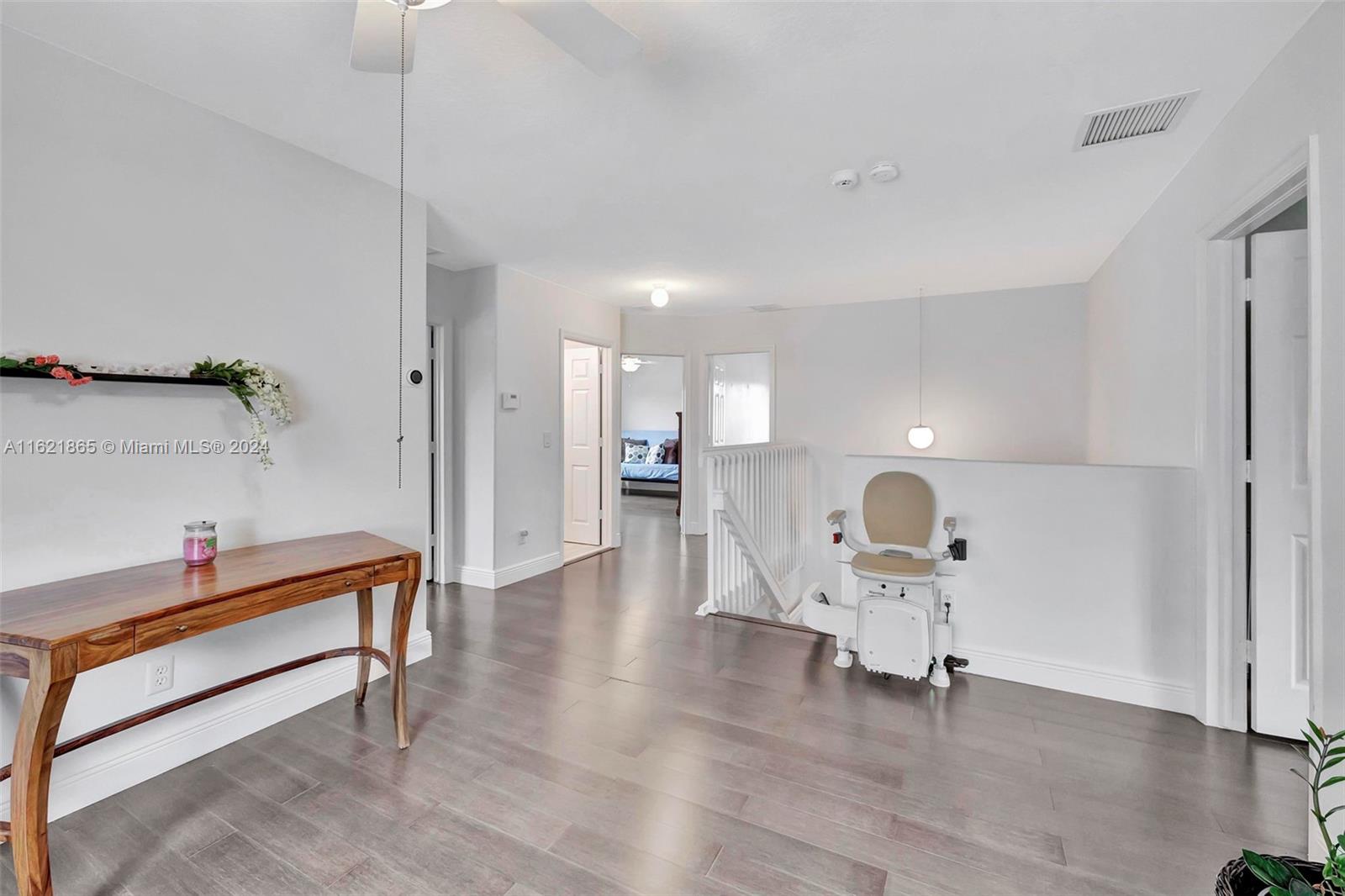 Listing Photo 18