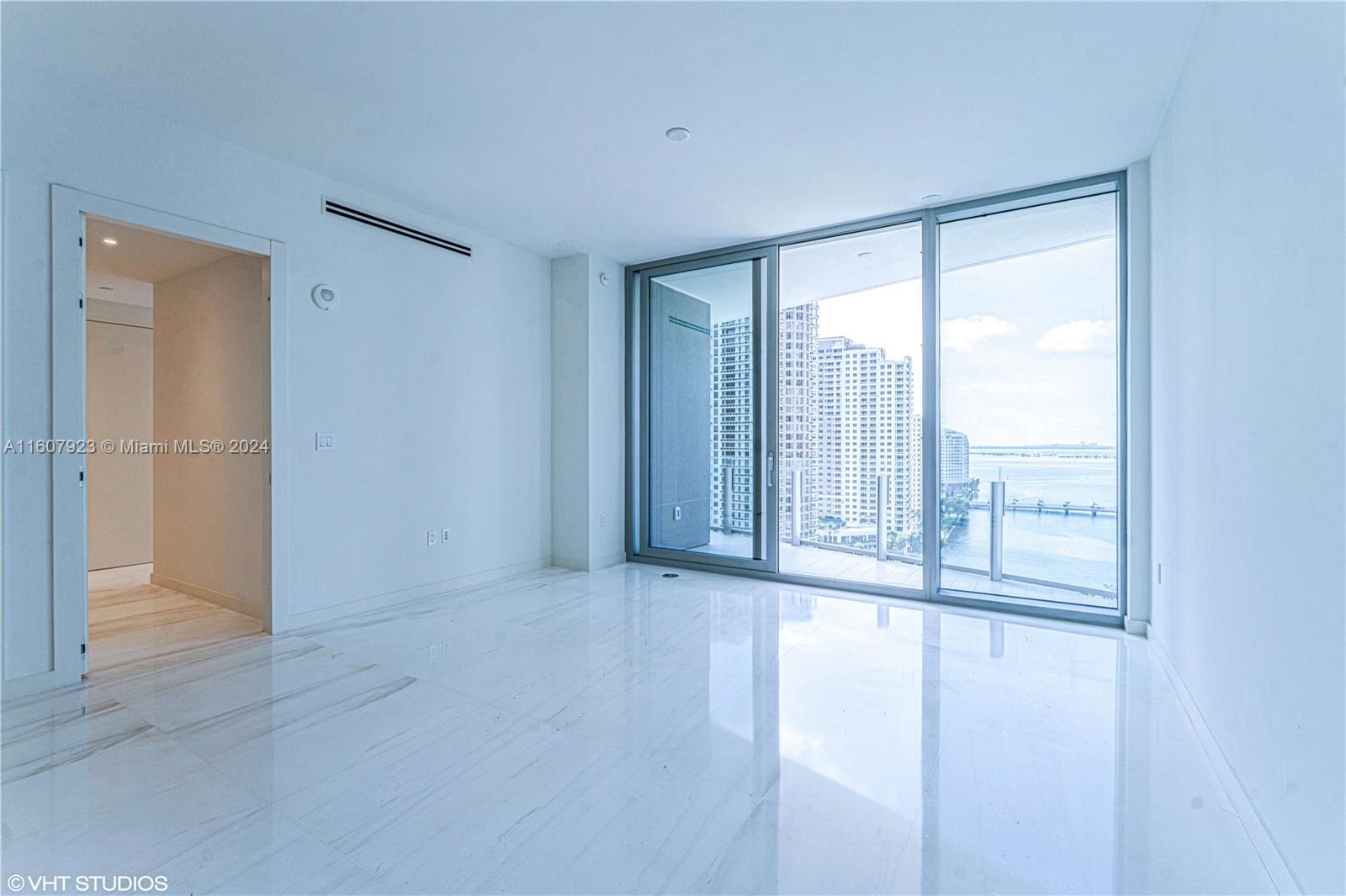 300 Biscayne Blvd Way #1706, Miami, Florida image 8