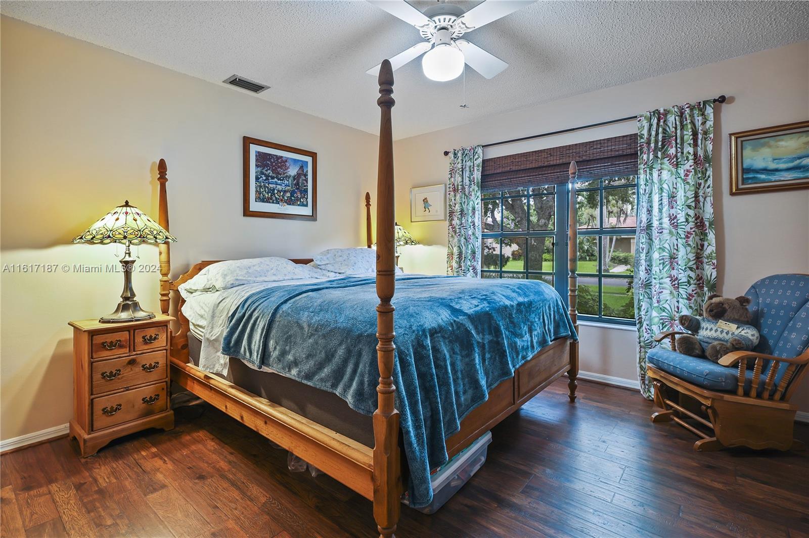 Listing Photo 22
