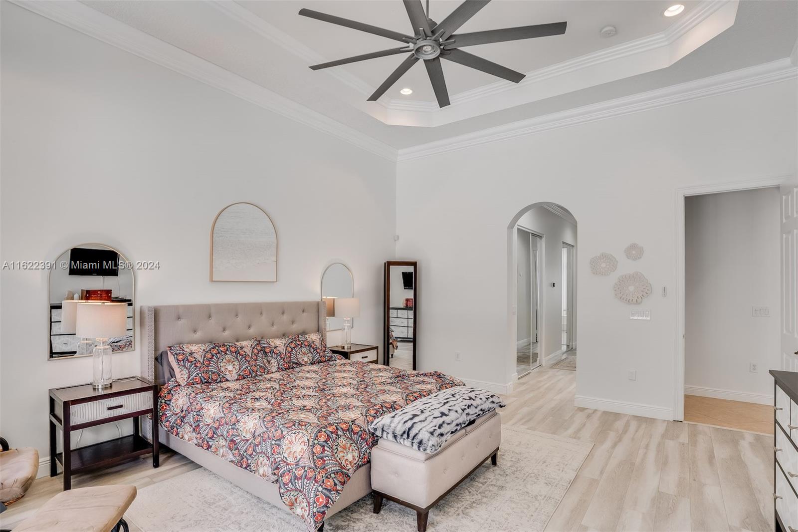 Listing Photo 17