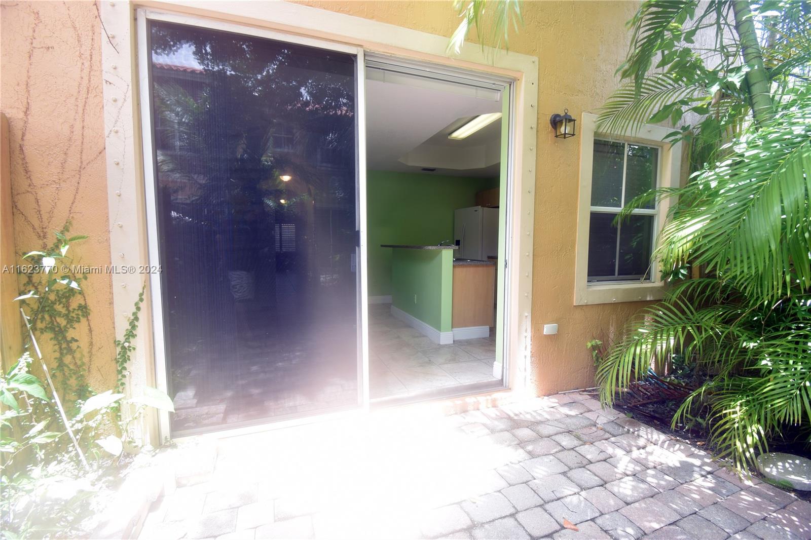 4975 N Tradewinds Ter #601, Dania Beach, Florida image 34