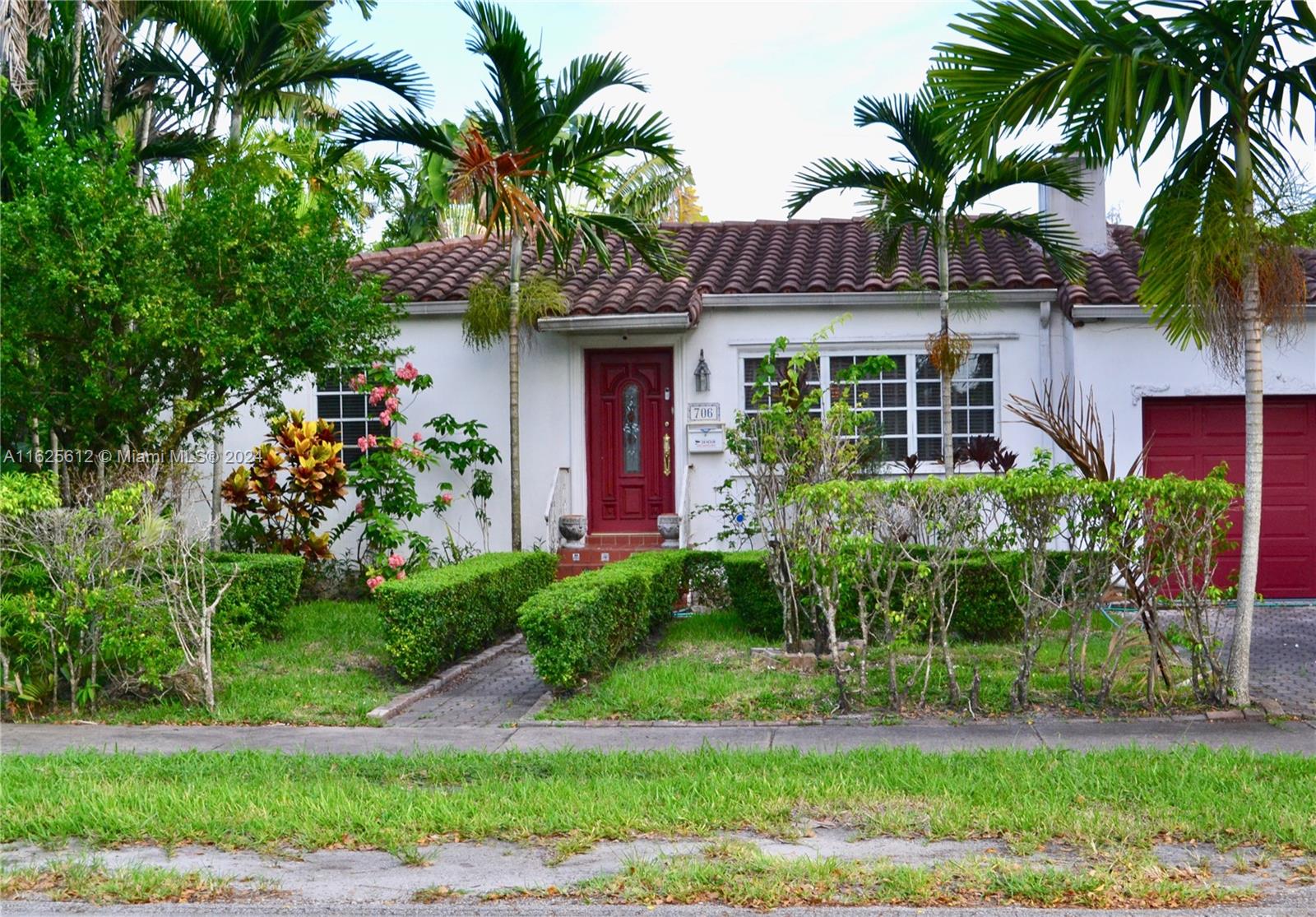 Built in 1940, this 4-bedroom 3 bath sports a combined living area of a little over 2000 square feet. Lot sized at 10,170 (double lot) with a 30' x 15' pool, green lush back yard, a brick and flagstone back patio, and a gated bricked car parking area. Upon entering, living area with a working fireplace. To the left are 2 bedrooms and a full bathroom with tub. Proceeding forward, "galley" styled kitchen on the left, and the dining room. In continuance, you enter the spacious living/family room with natural lighting provided by the glass (impact resistant) end to end windows. To the right is the third bedroom with full bath and shower. To the left is the Primary Bedroom with a walk-in closet, shower and small steam room.