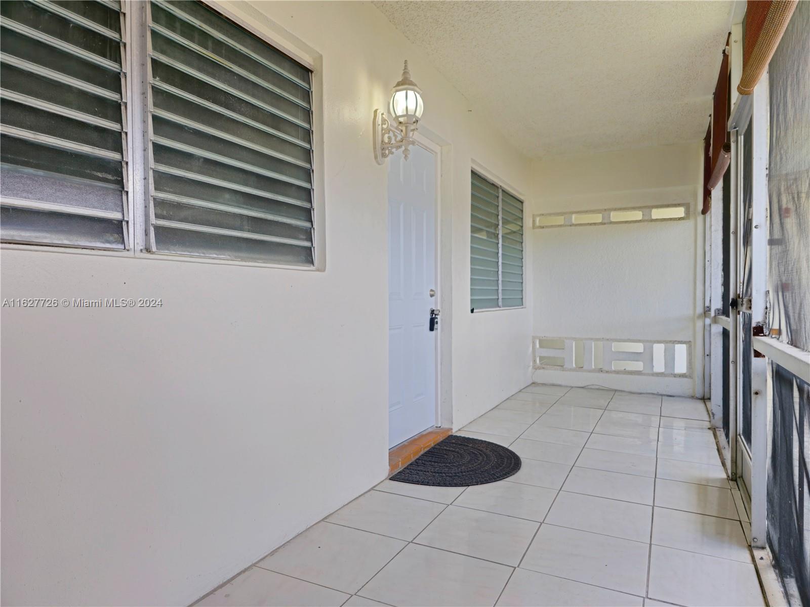 1430 NE 170th St #318, North Miami Beach, Florida image 8