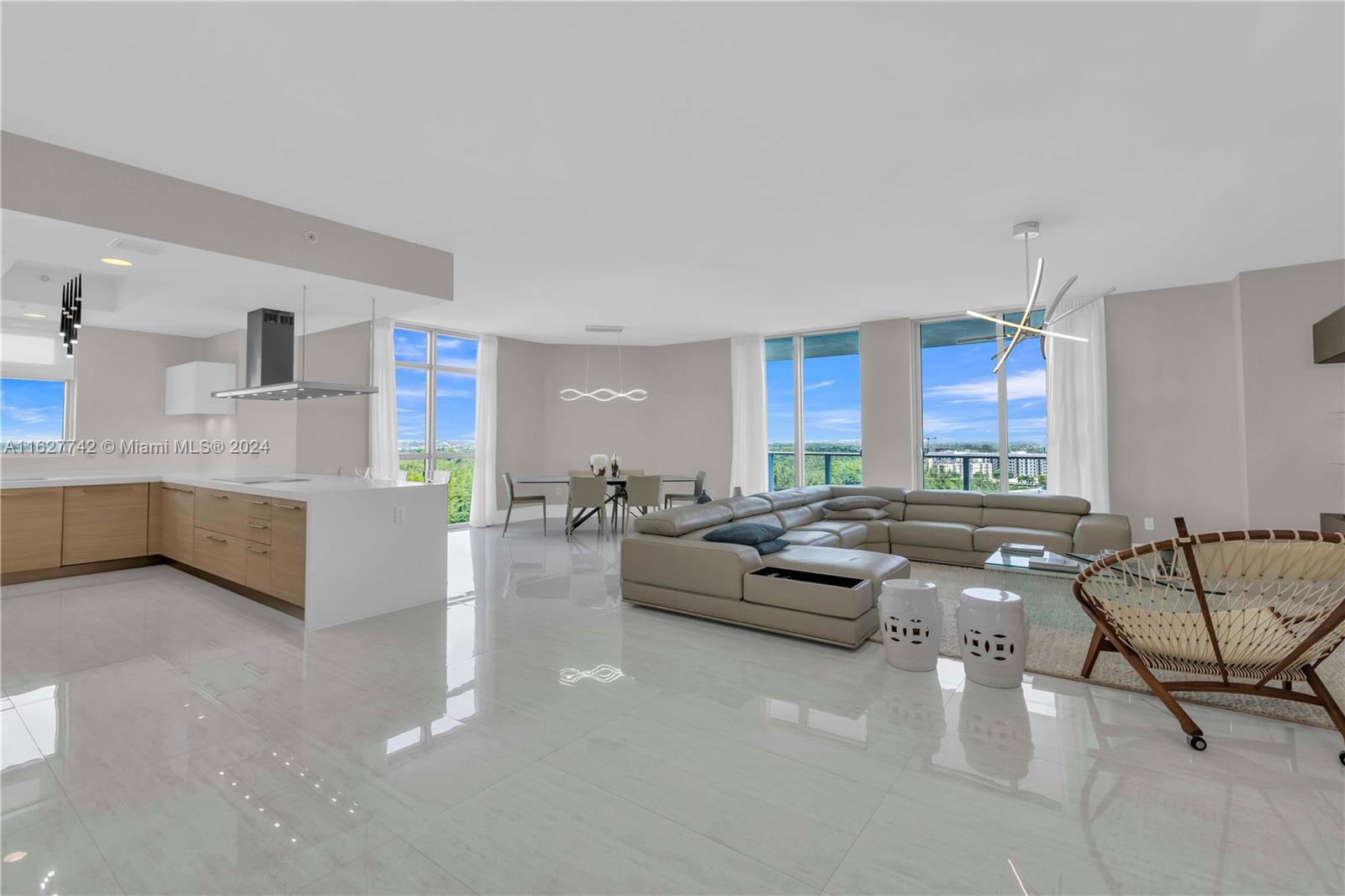 17301 Biscayne Blvd #1402, North Miami Beach, Florida image 3