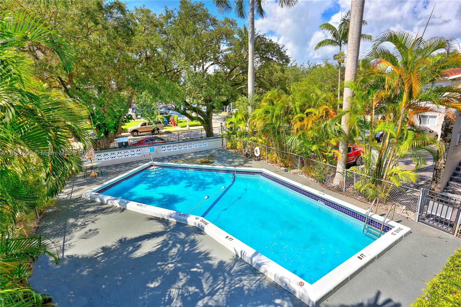 Wonderfully updated 2bdrm/1bath condo on coveted Edgewater Drive. Lovely details include dark wood flooring, crown moldings, and baseboards throughout. Open living/dining areas, kitchen with stainless steel appliances and modern bathroom. 1 parking space. Close proximity to the Grove and South Miami areas.