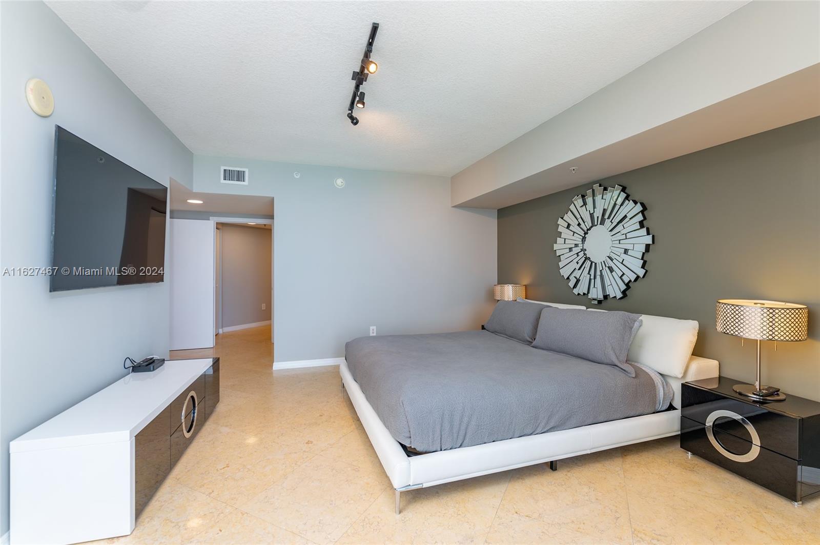 16699 Collins Ave #2906, Sunny Isles Beach, Florida image 38