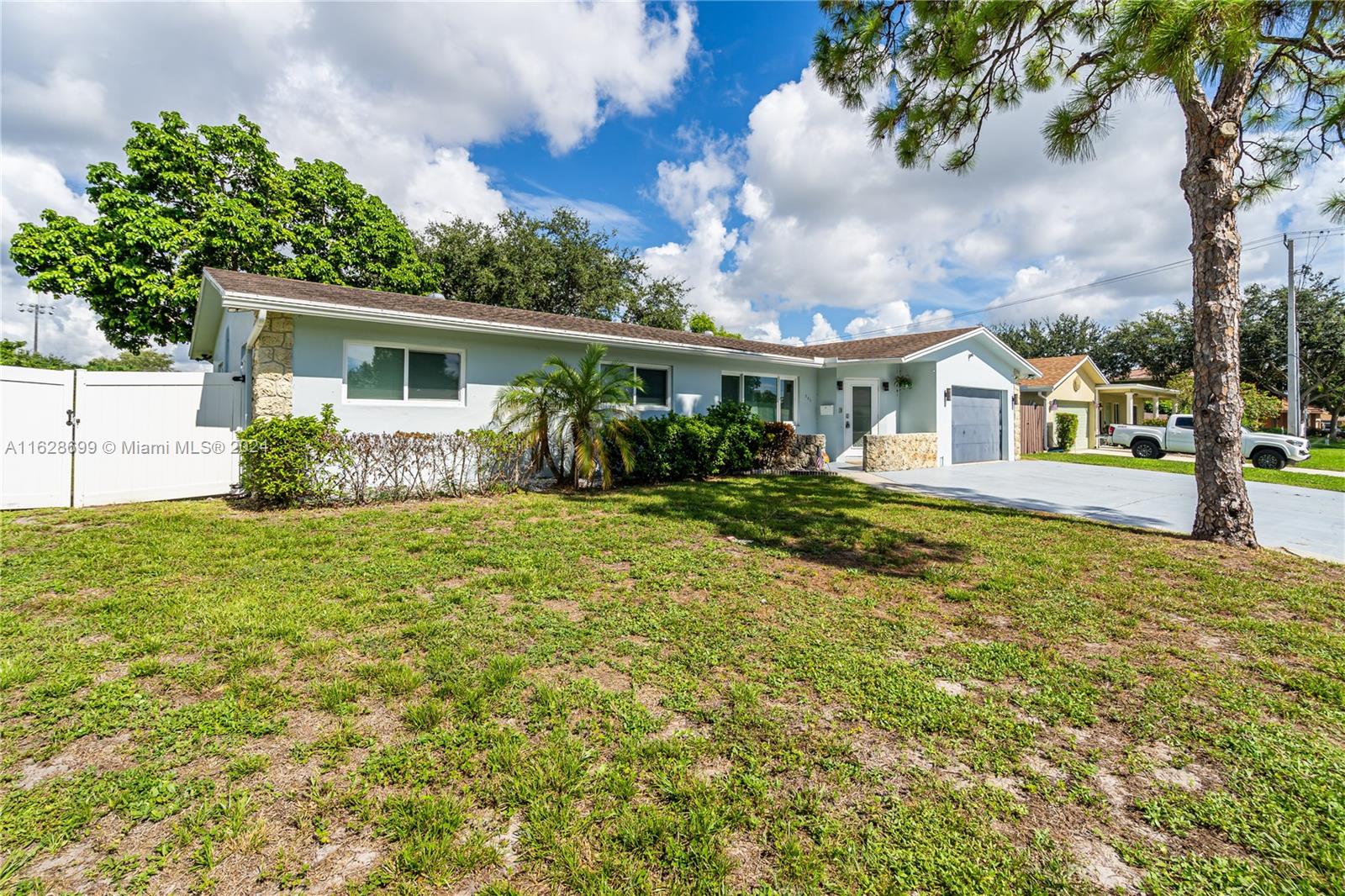 551 NW 42nd Ave, Coconut Creek, Florida image 3