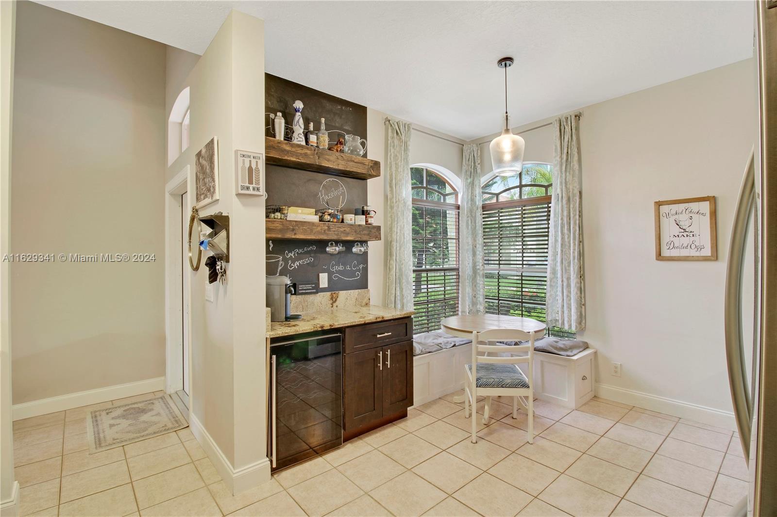 2038 Bonisle Cir, Riviera Beach, Florida image 10