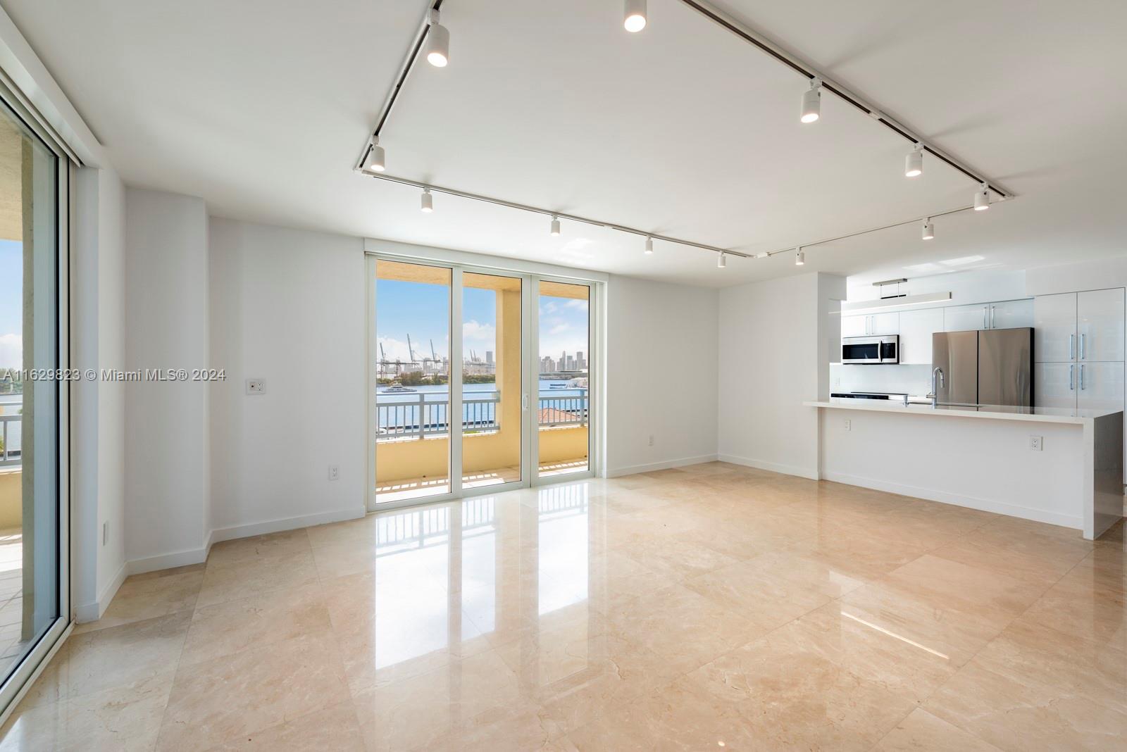 90 Alton Rd #902, Miami Beach, Florida image 18