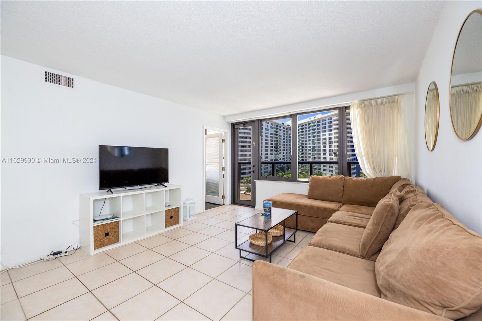 5225 Collins Ave #915, Miami Beach, Florida image 14