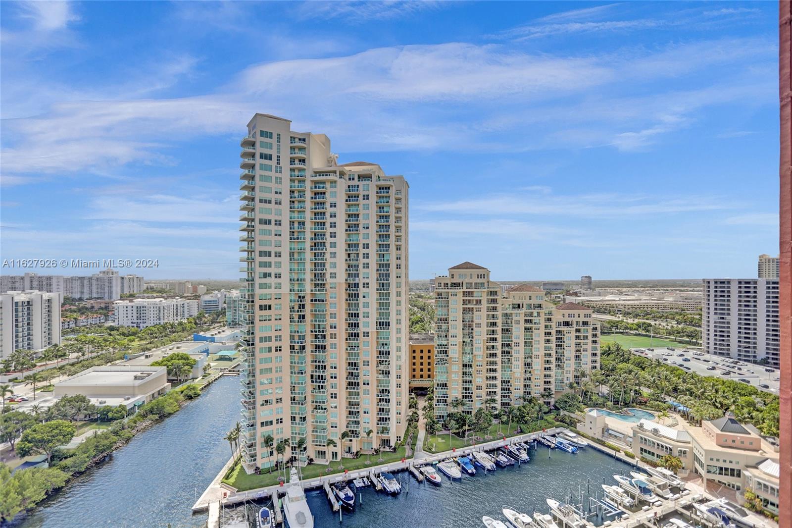 3370 Hidden Bay Dr #2114, Aventura, Florida image 26