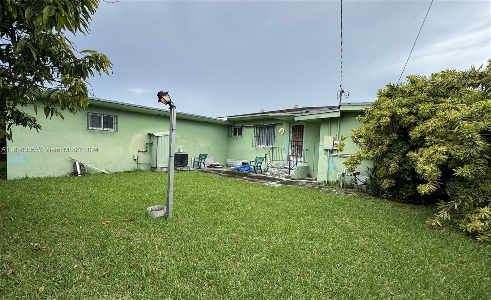 1141 W 31st St, Hialeah, Florida image 6