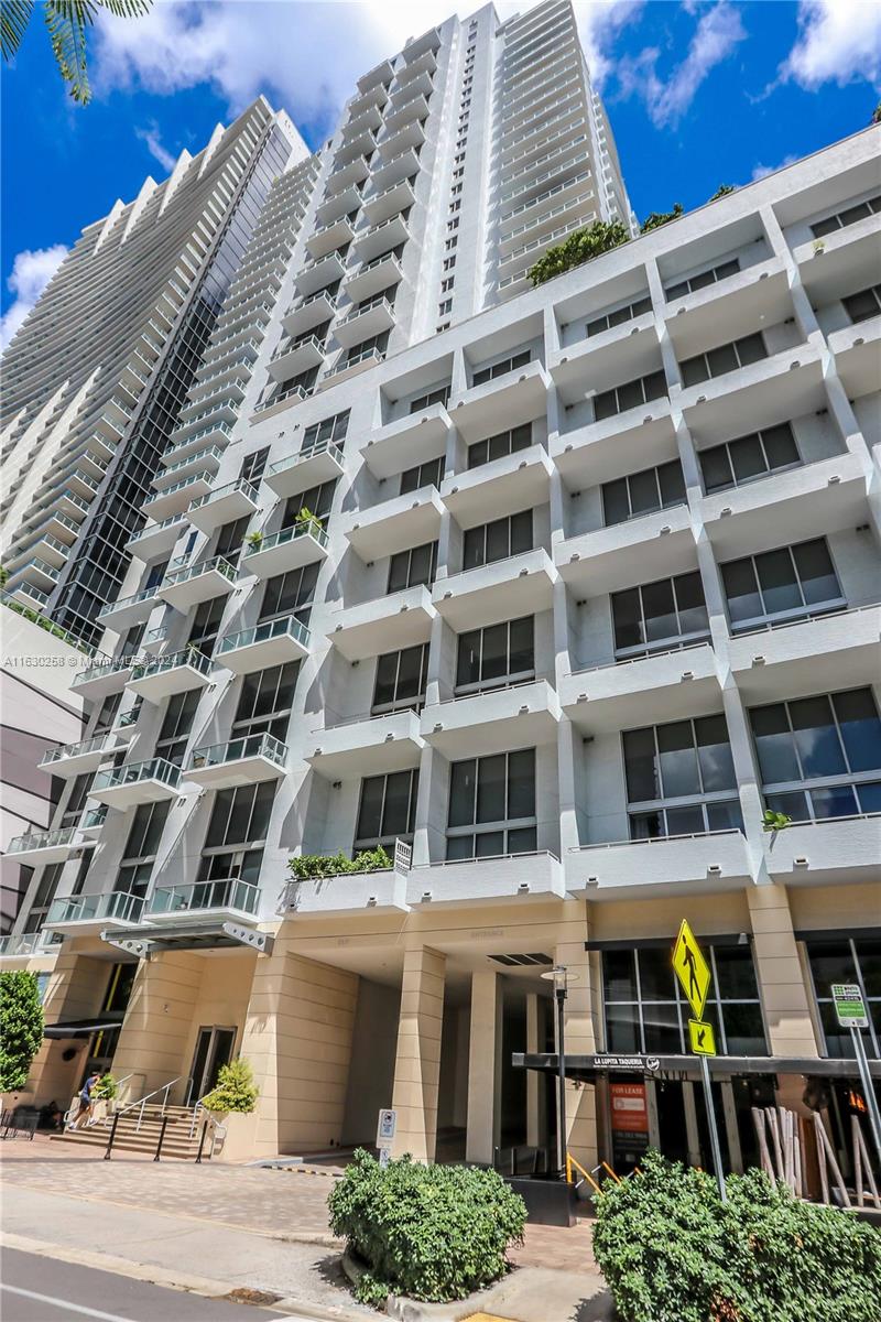 Experience luxury living in the heart of Miami with this stunning 2-story loft at 1060 Brickell Condo. This beautiful 1-bedroom, 2- full baths residence features soaring high ceilings, creating an airy and spacious feel. The building offers an unbeatable location for living, working, and playing, complete with 24-hour security, concierge services, valet parking, fitness center, pool & more. Nestled in the vibrant Brickell neighborhood, this condo is within walking distance to the best of what Miami has to offer. Stroll to Mary Brickell Village and Brickell City Centre to explore a variety of upscale restaurants, trendy shops, and dynamic nightlife options. Don’t miss the chance to live in one of Miami’s most sought-after areas. Schedule a visit today and see the lifestyle that awaits you!