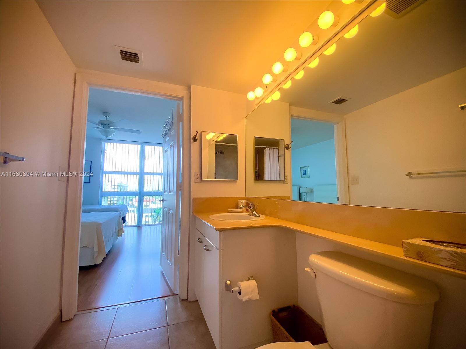 2080 S Ocean Dr #701, Hallandale Beach, Florida image 33