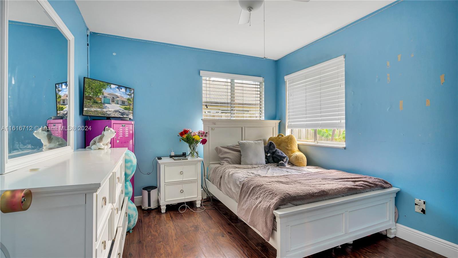Listing Photo 17
