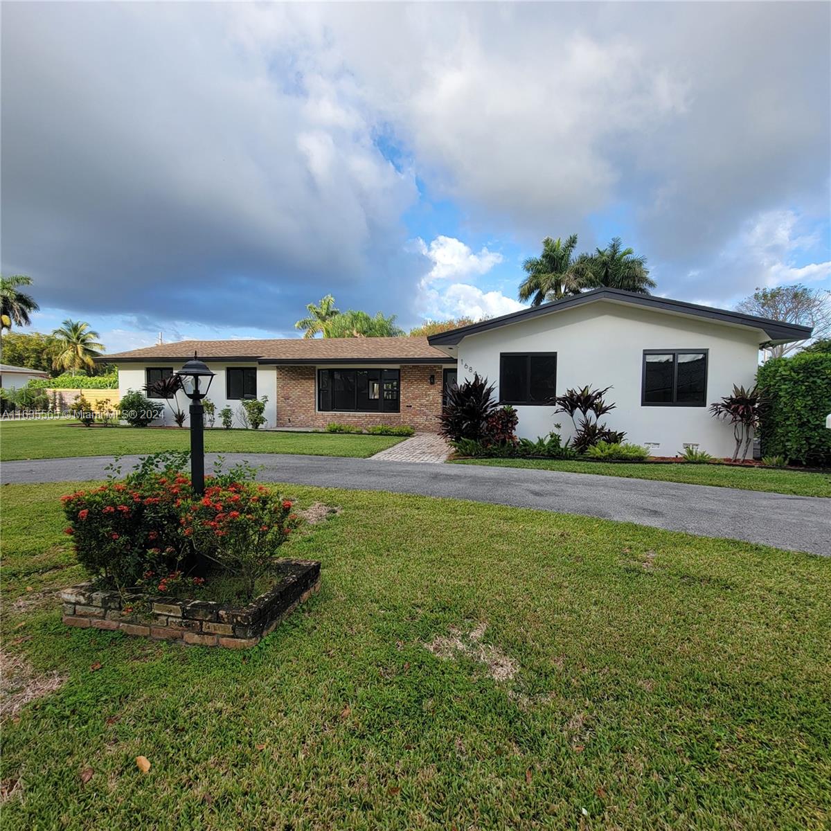 16842 SW 86th Ave, Palmetto Bay, Florida image 8