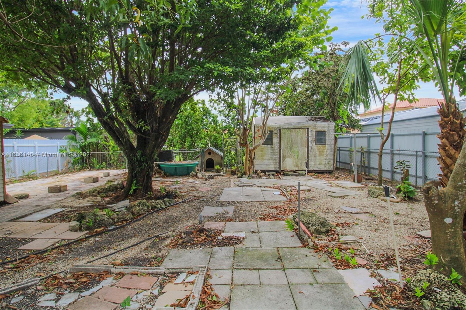 Listing Photo 17