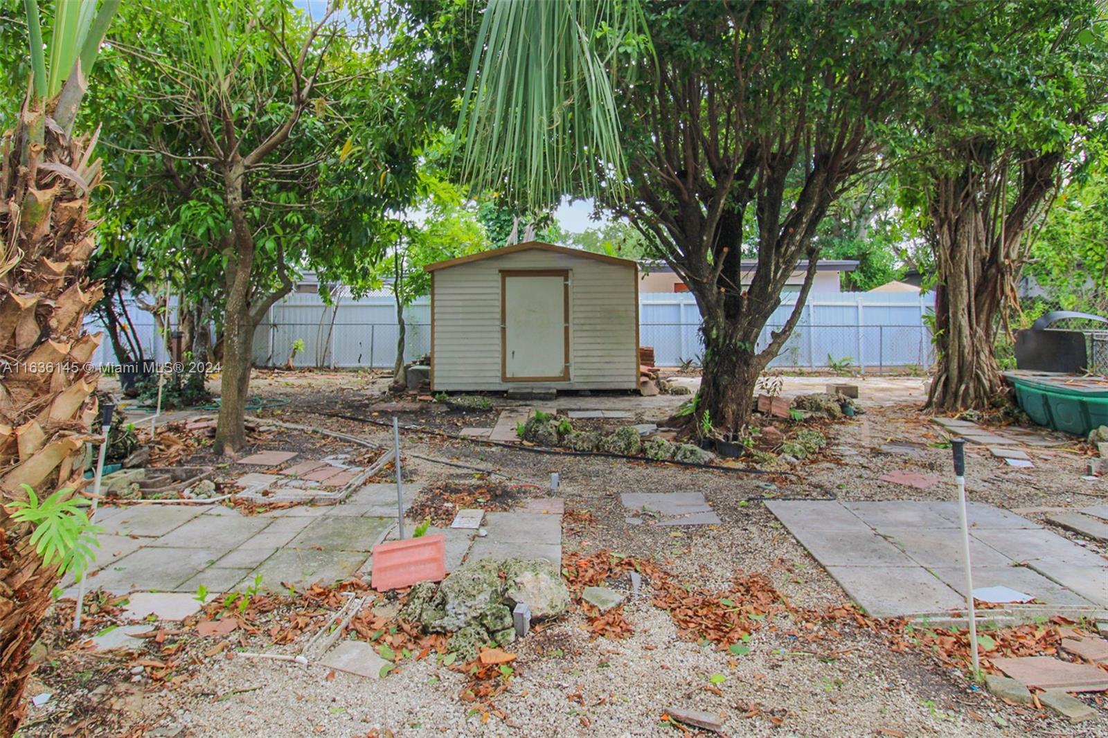 Listing Photo 18