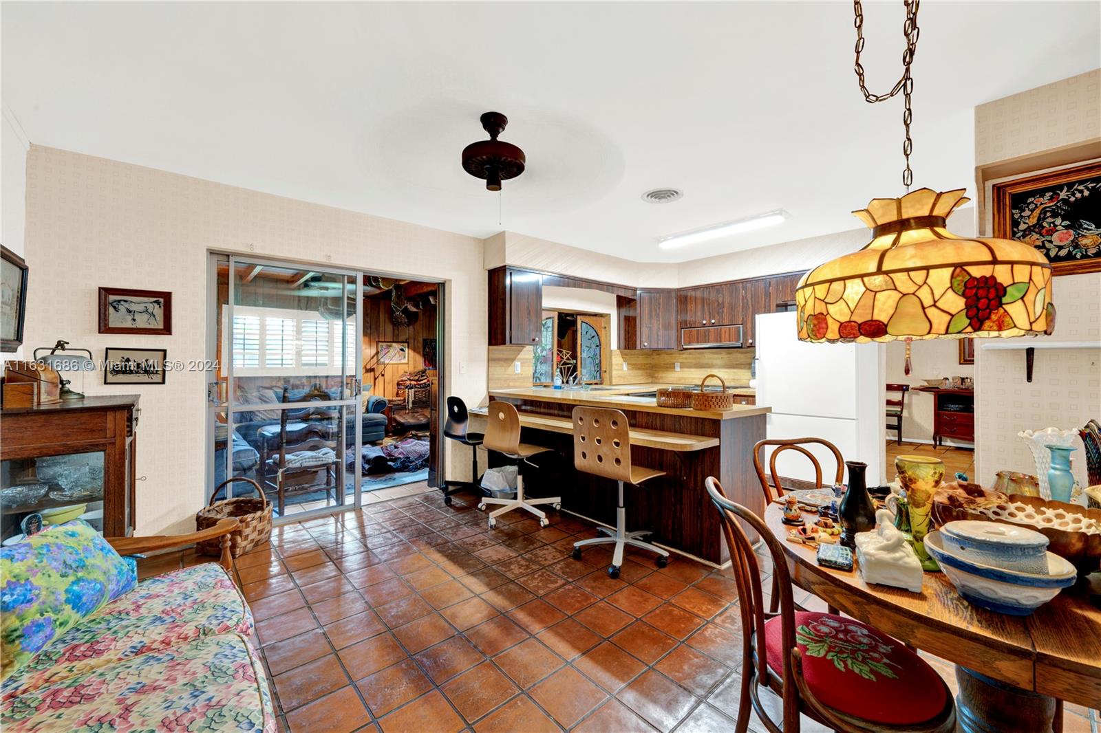 Listing Photo 14