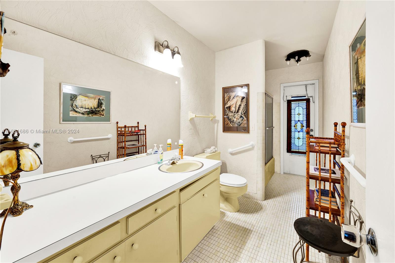 Listing Photo 18