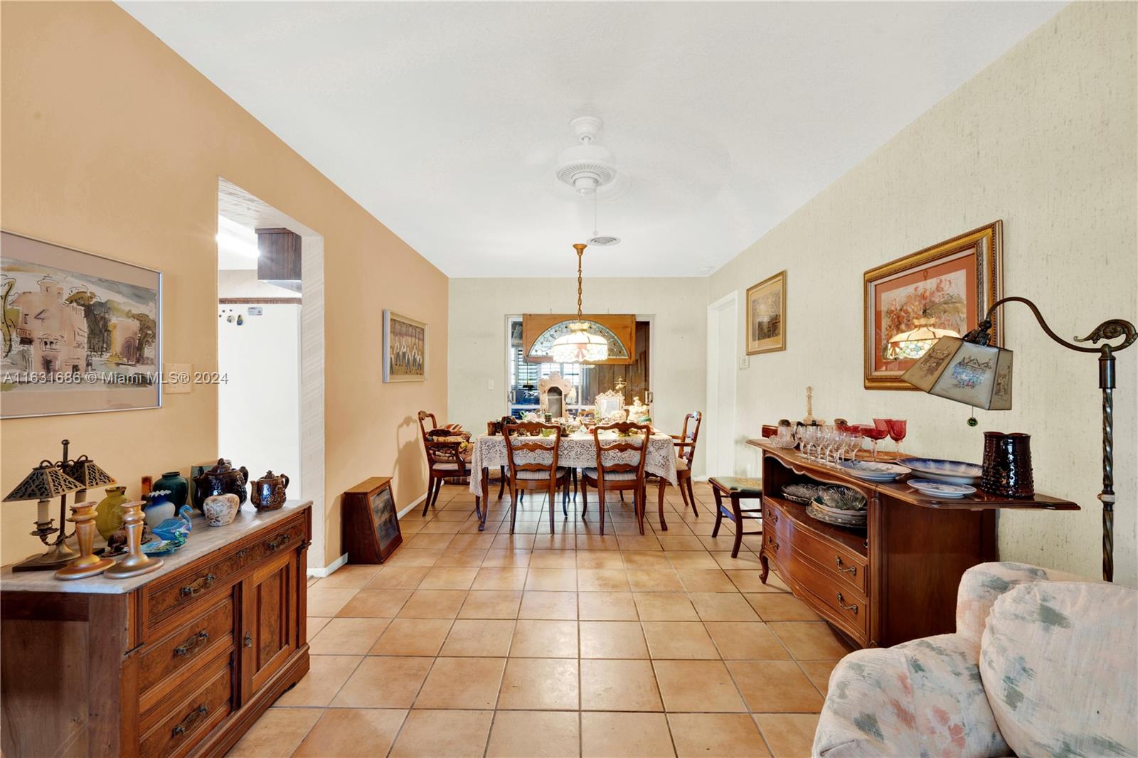 Listing Photo 7