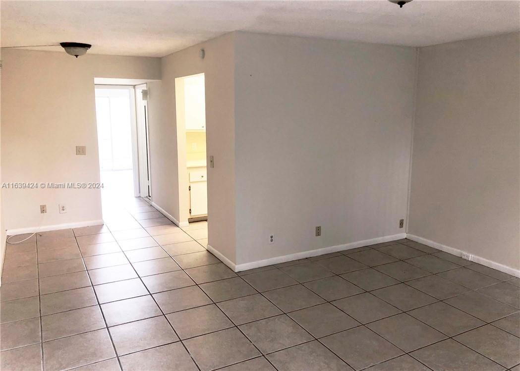 13450 SW 3rd St #110D, Pembroke Pines, Florida image 3