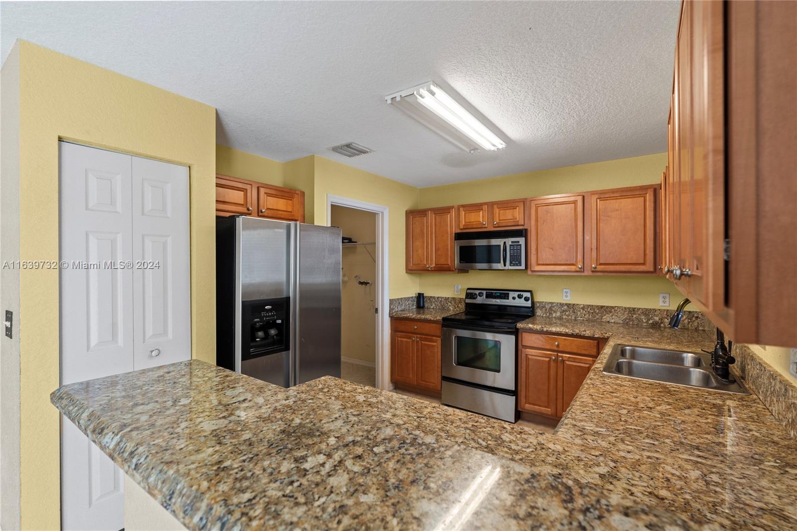 4661 SW 126th Ave, Miramar, Florida image 21