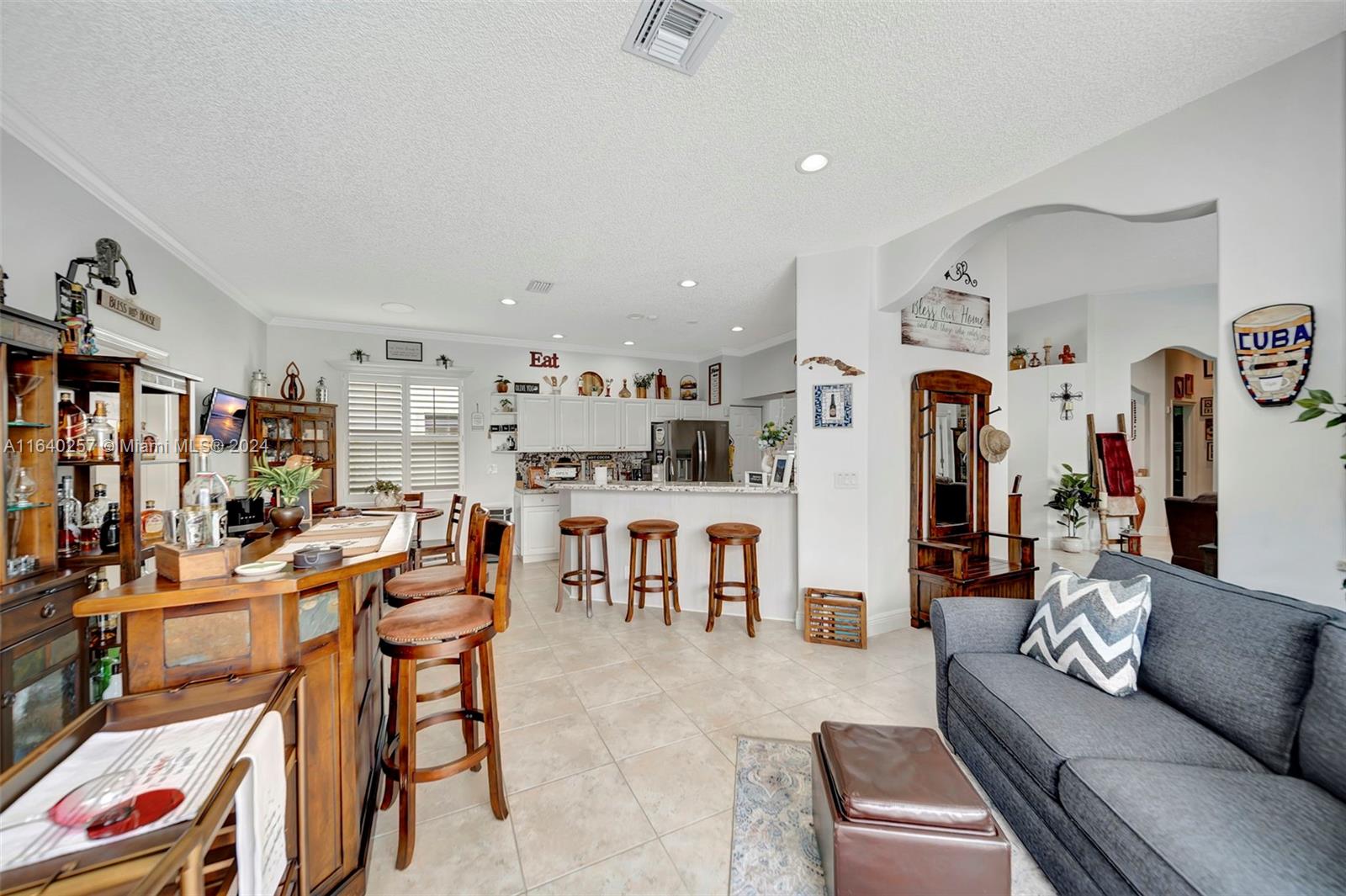 Listing Photo 15
