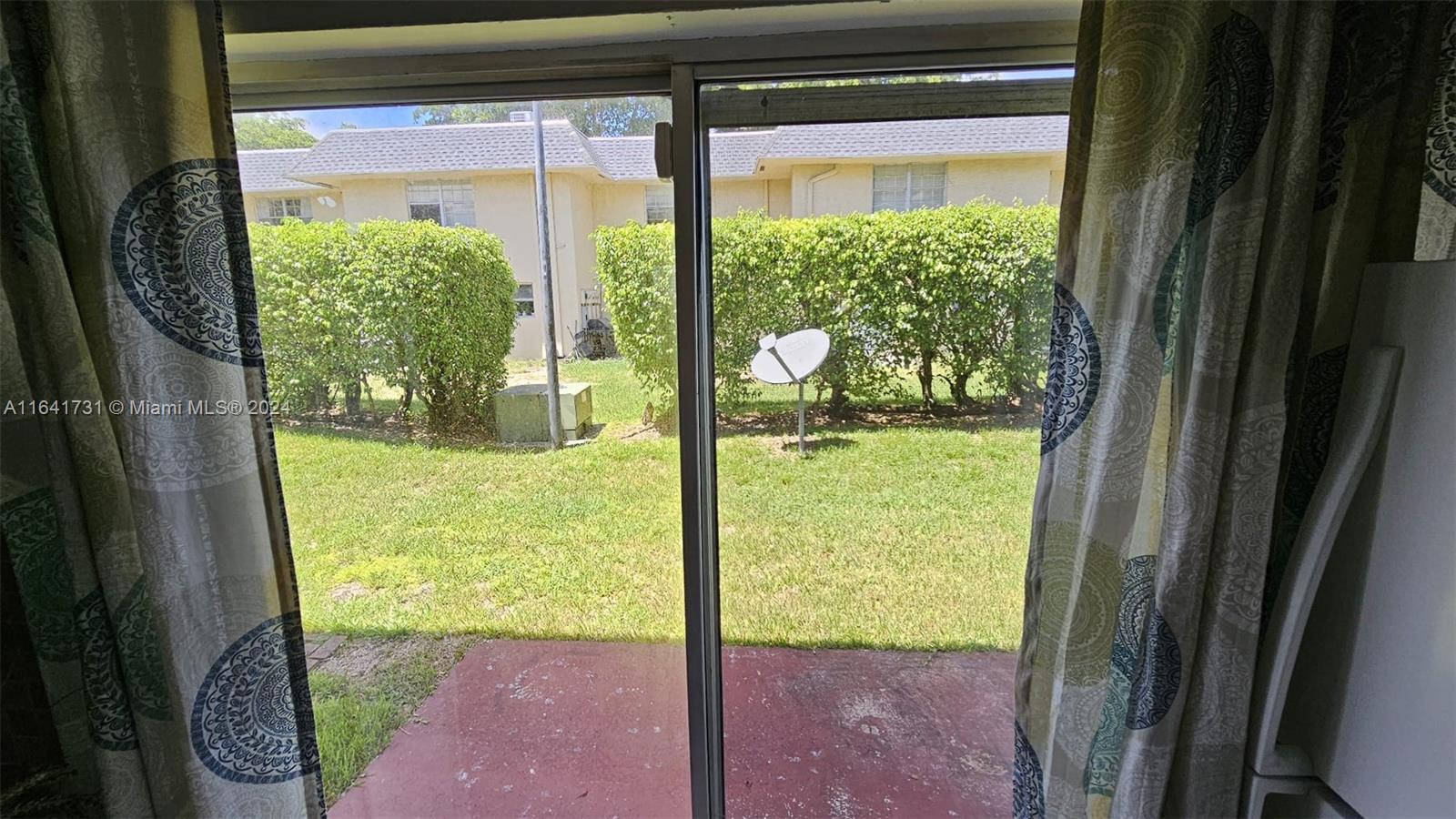 7501 Kimberly Blvd #104, North Lauderdale, Florida image 18