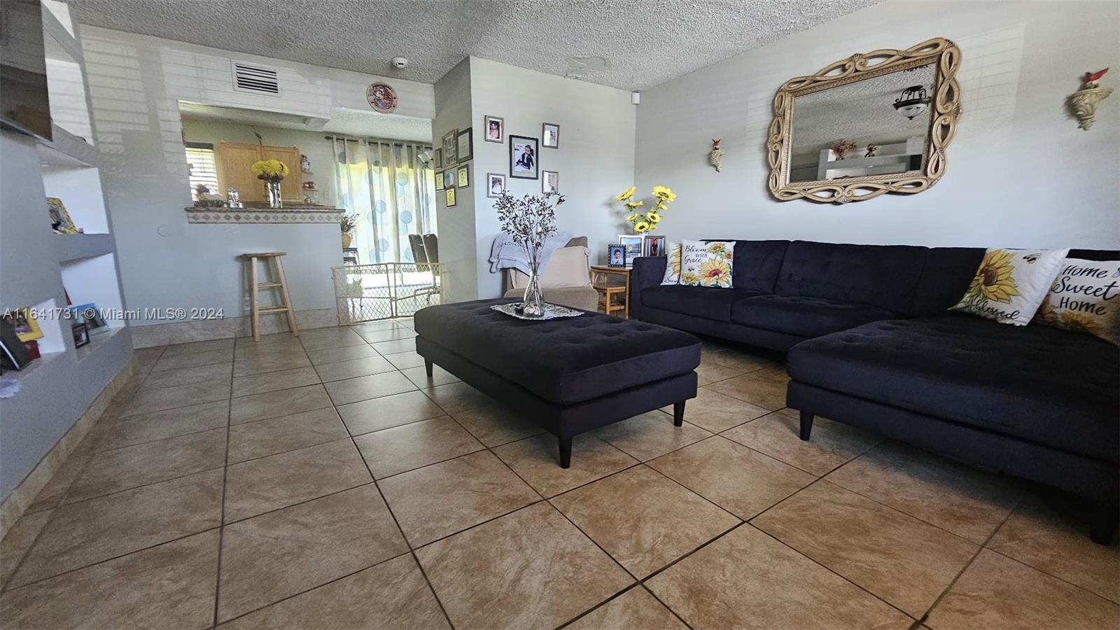 7501 Kimberly Blvd #104, North Lauderdale, Florida image 4