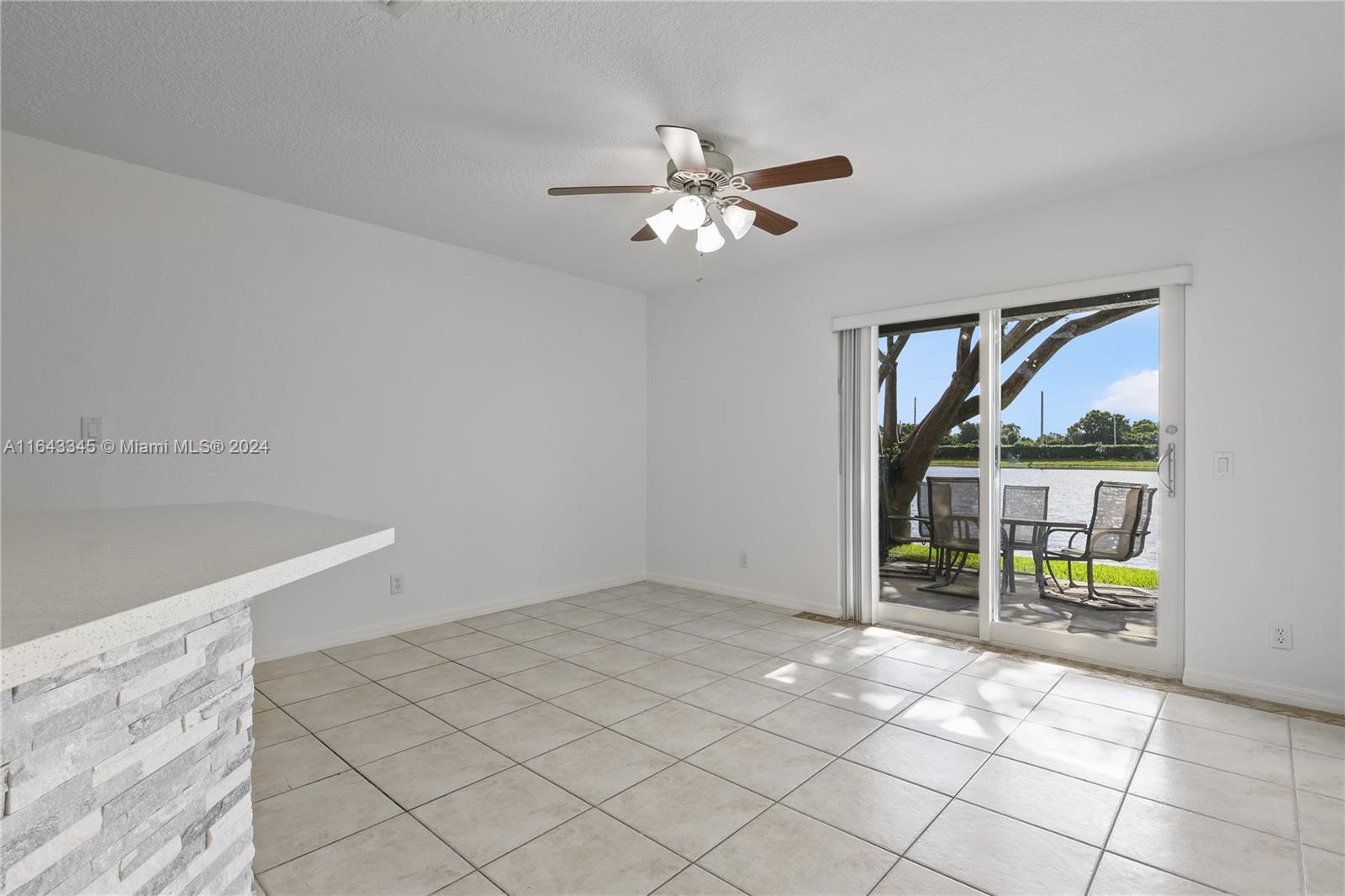 5465 SW 125th Ter, Miramar, Florida image 6