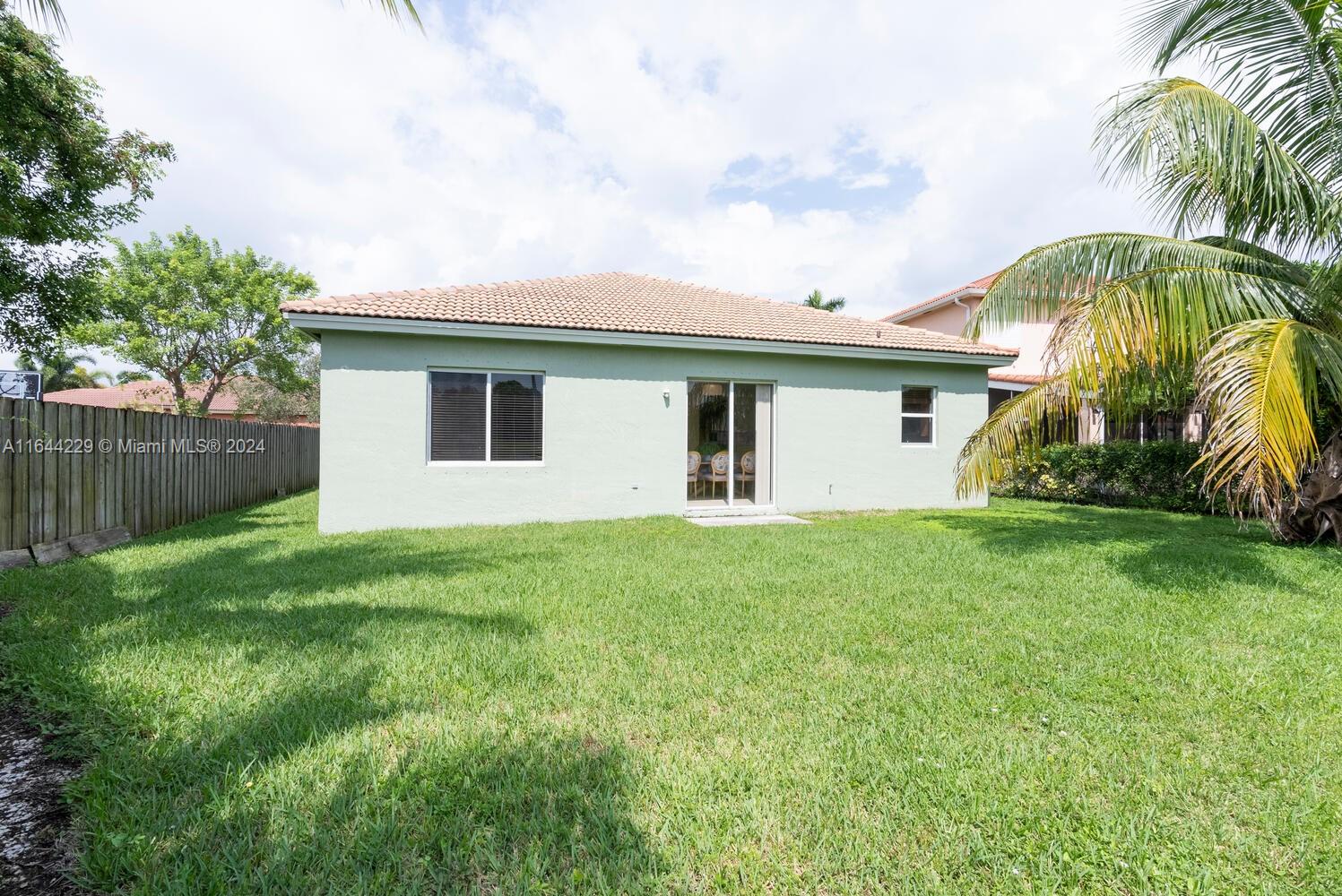 2111 SE 14th Cir, Homestead, Florida image 17