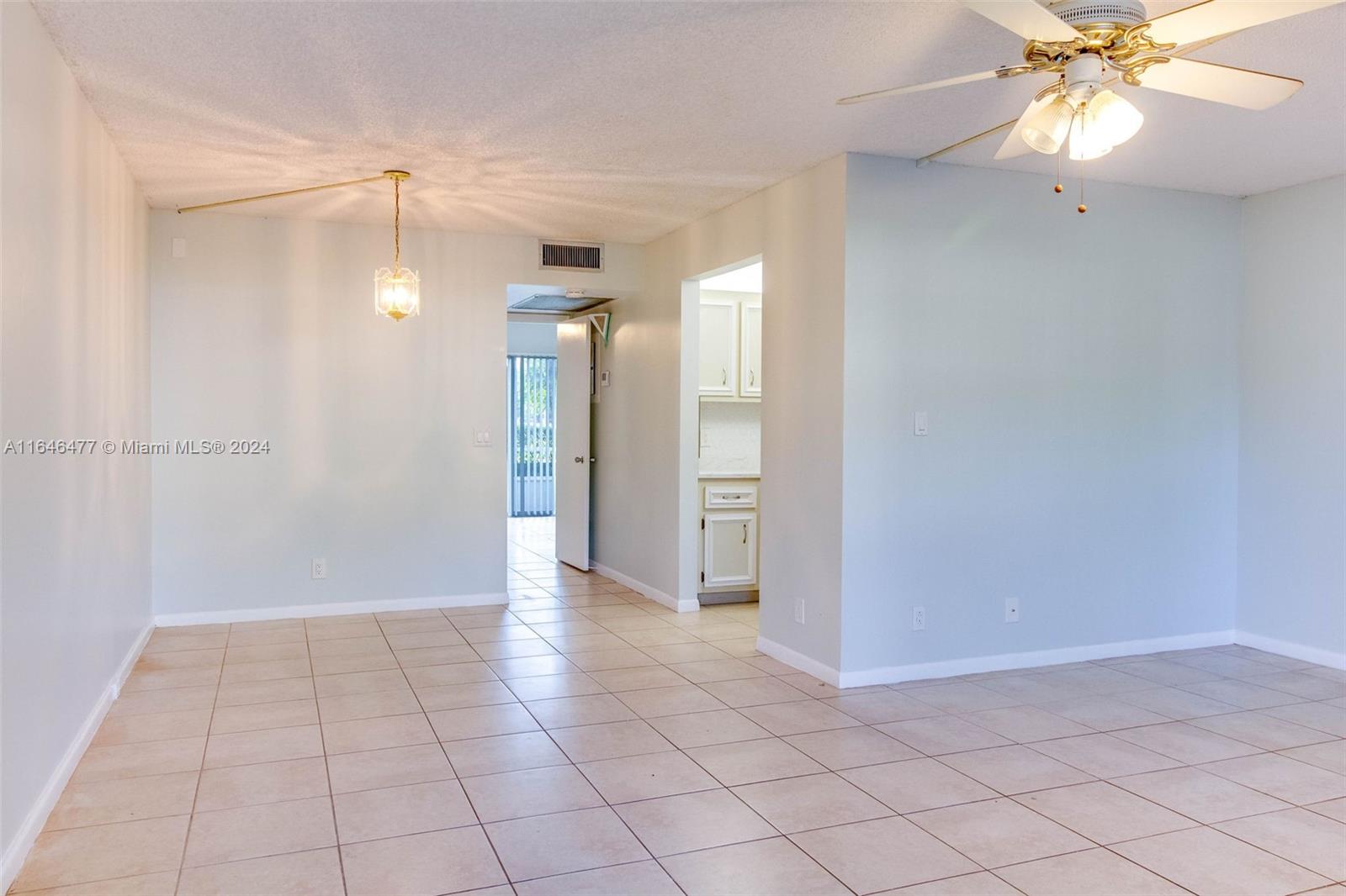 101 SW 132nd Way #113J, Pembroke Pines, Florida image 16