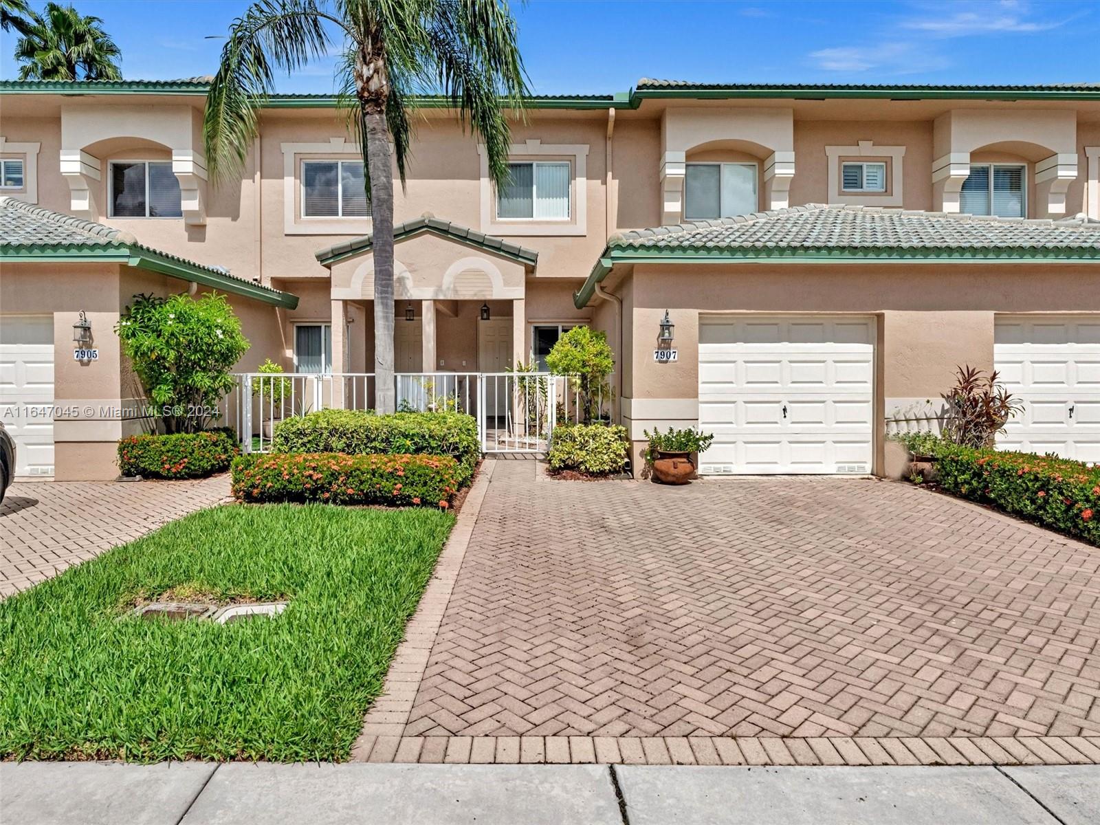 7907 E Exeter Blvd #102, Tamarac, Florida image 3