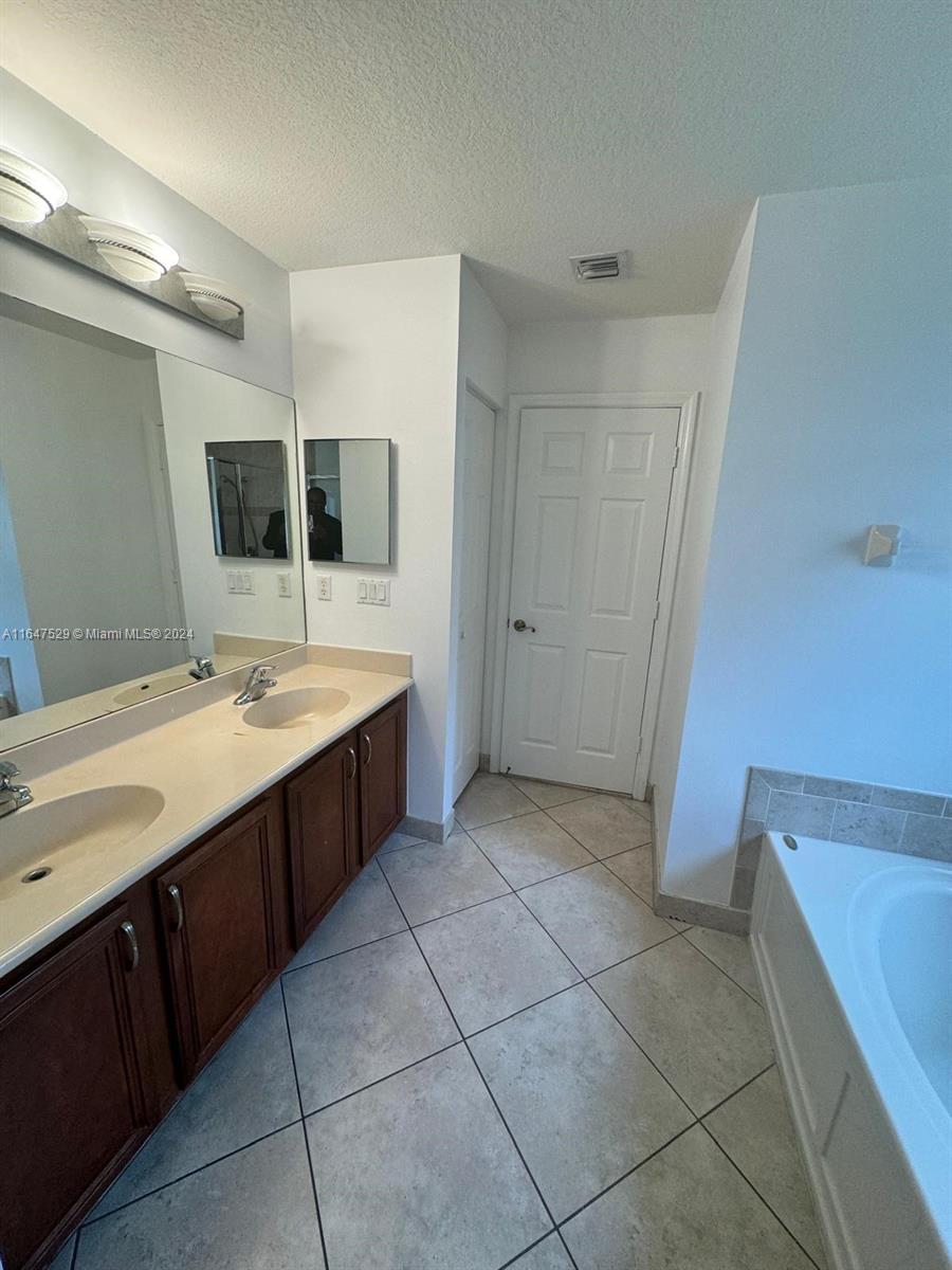 4527 SW 129th Ave, Miramar, Florida image 10