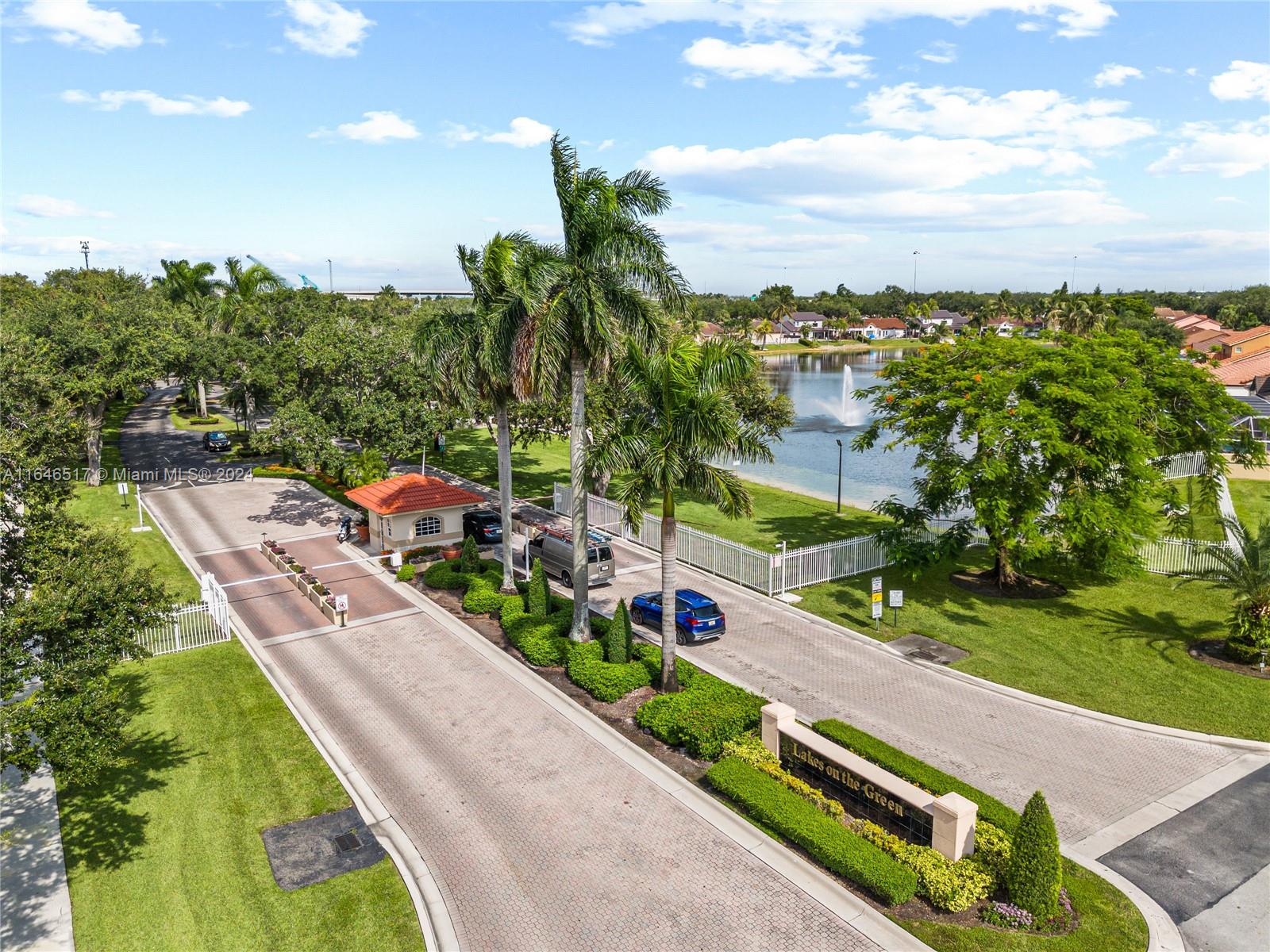 19621 NW 88th Ave, Hialeah, Florida image 8