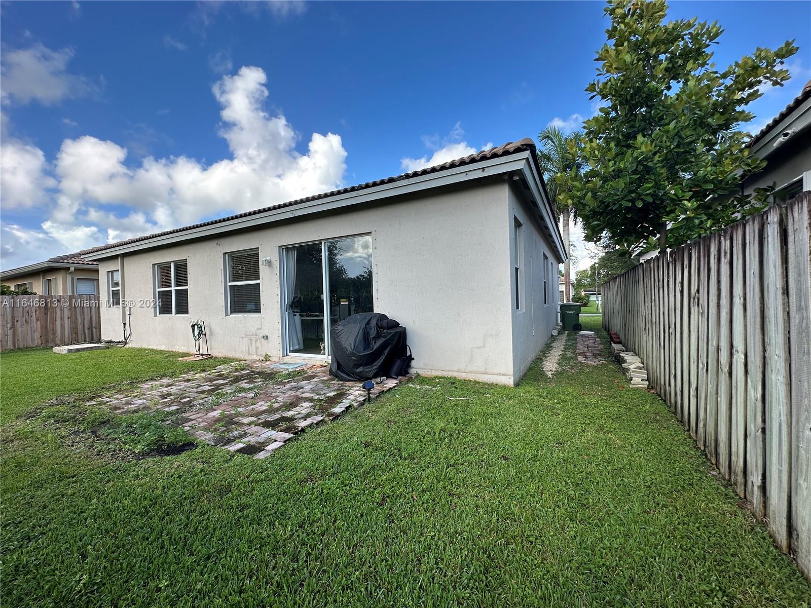 1231 SE 16th Ave, Homestead, Florida image 11