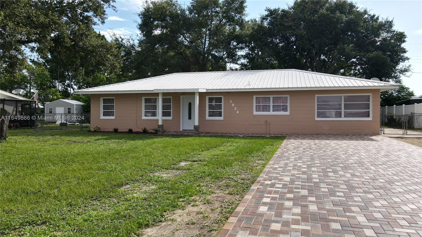 3924 Craig Ave, Sebring, Florida image 1