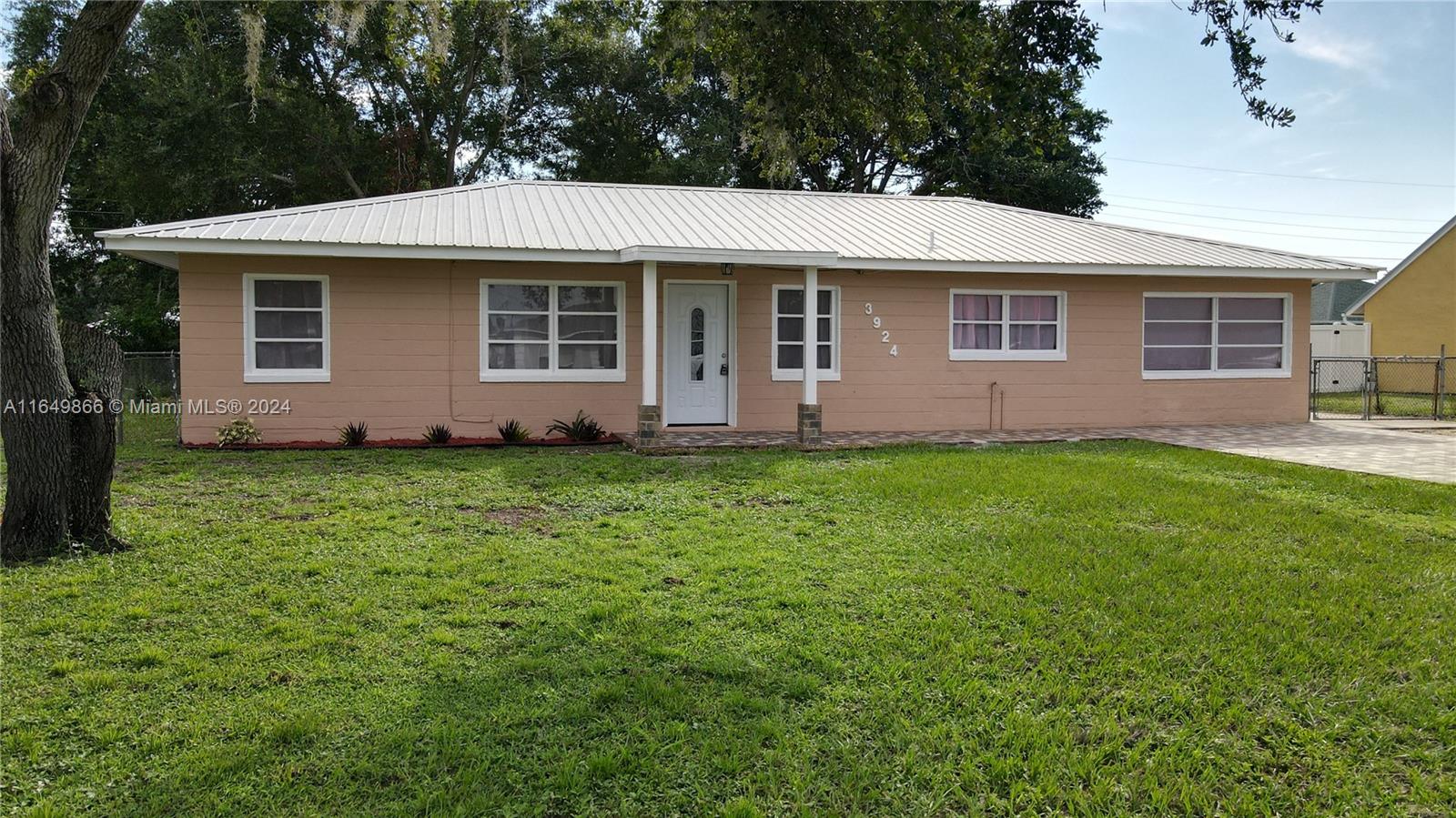 3924 Craig Ave, Sebring, Florida image 7